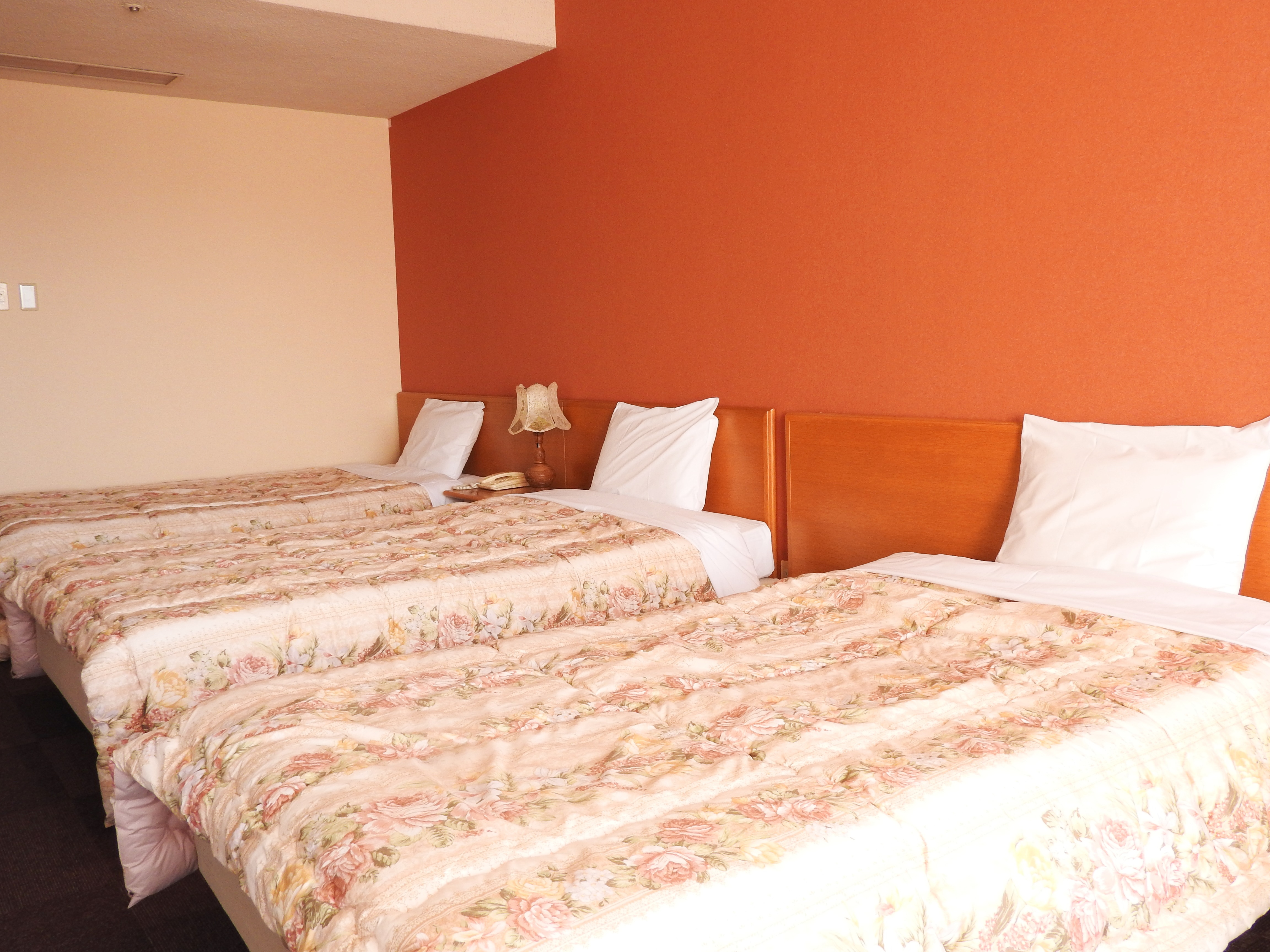 ◆Japanese-Western style room◆※Humidifier and air purifier available※