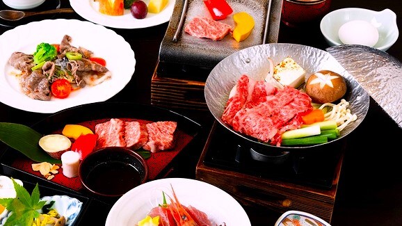 日式和西式套餐，含和牛寿喜烧