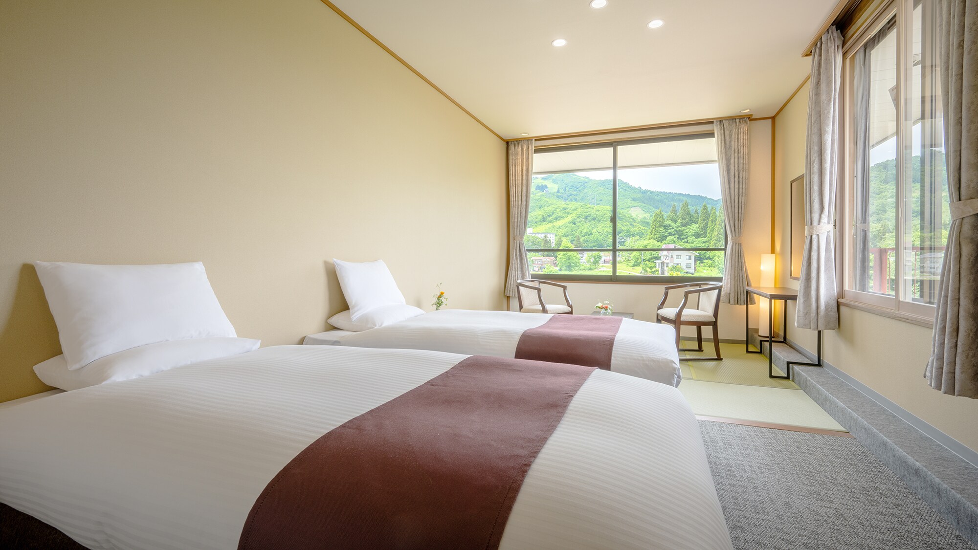 [Japanese-Western style room]