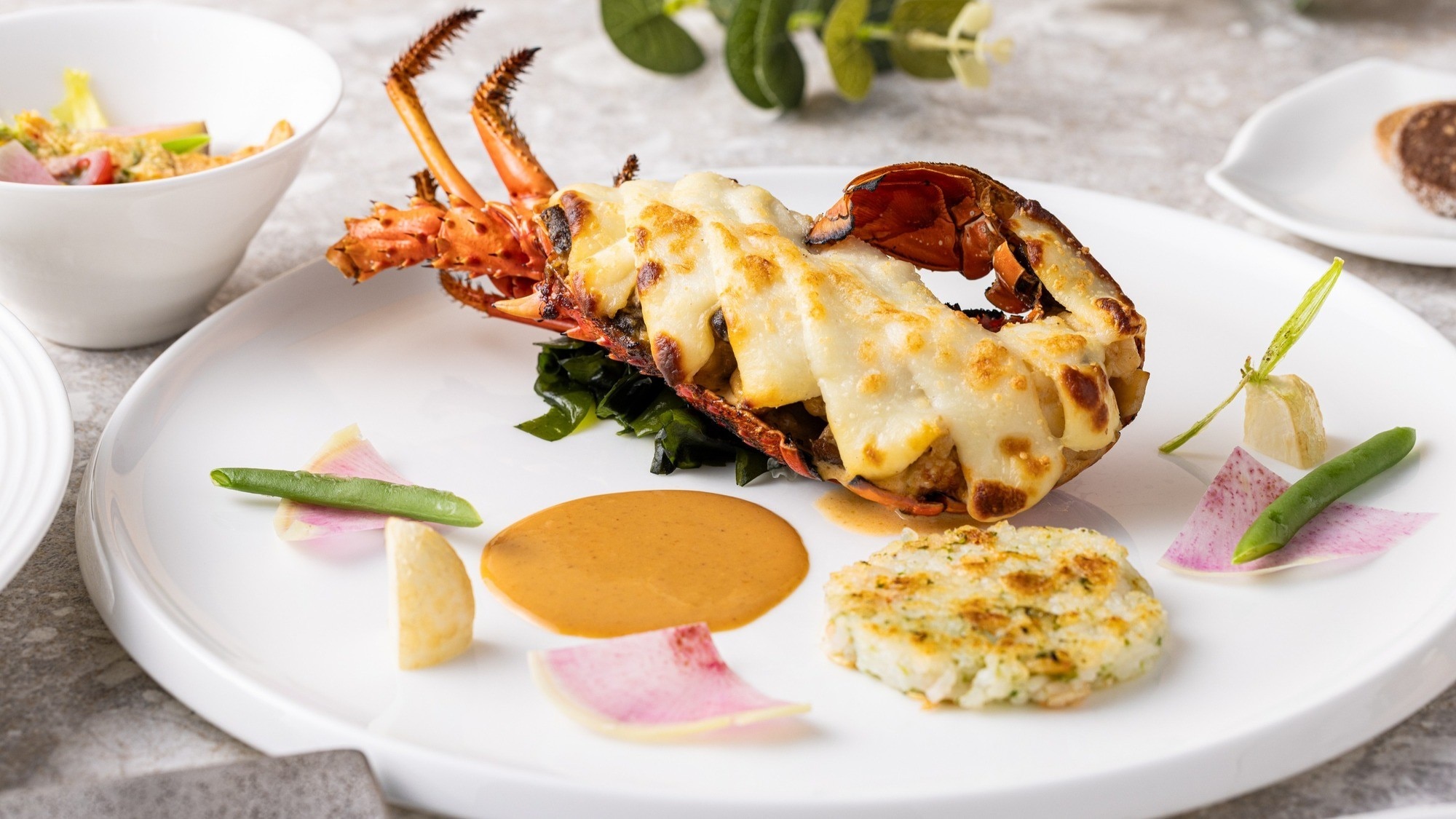 Hidangan Prancis Lobster Ise