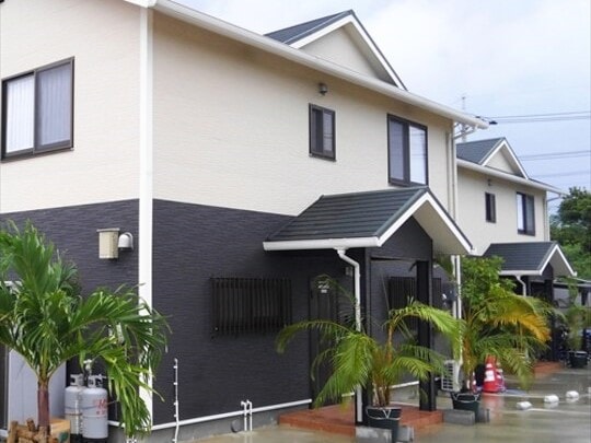 Exterior of one building. 4LDK 108m2. Up to 8 people can be accommodated.