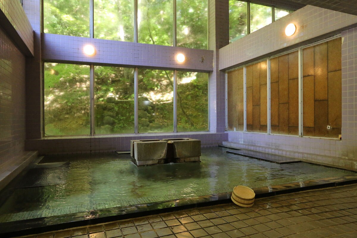 Women's Public Bath