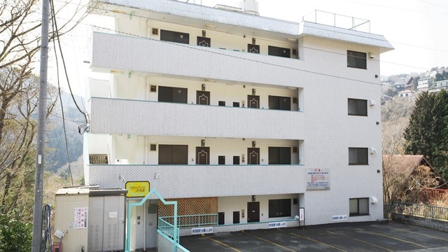 The main entrance of the hotel