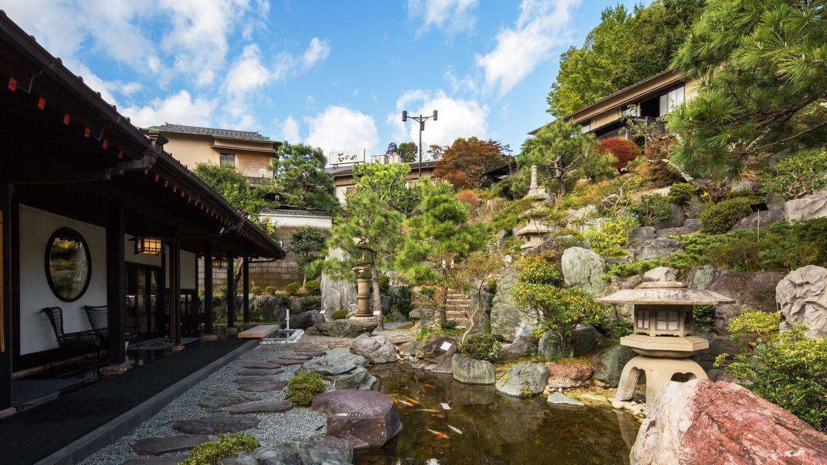 Taman Jepang seluas 6.690m2