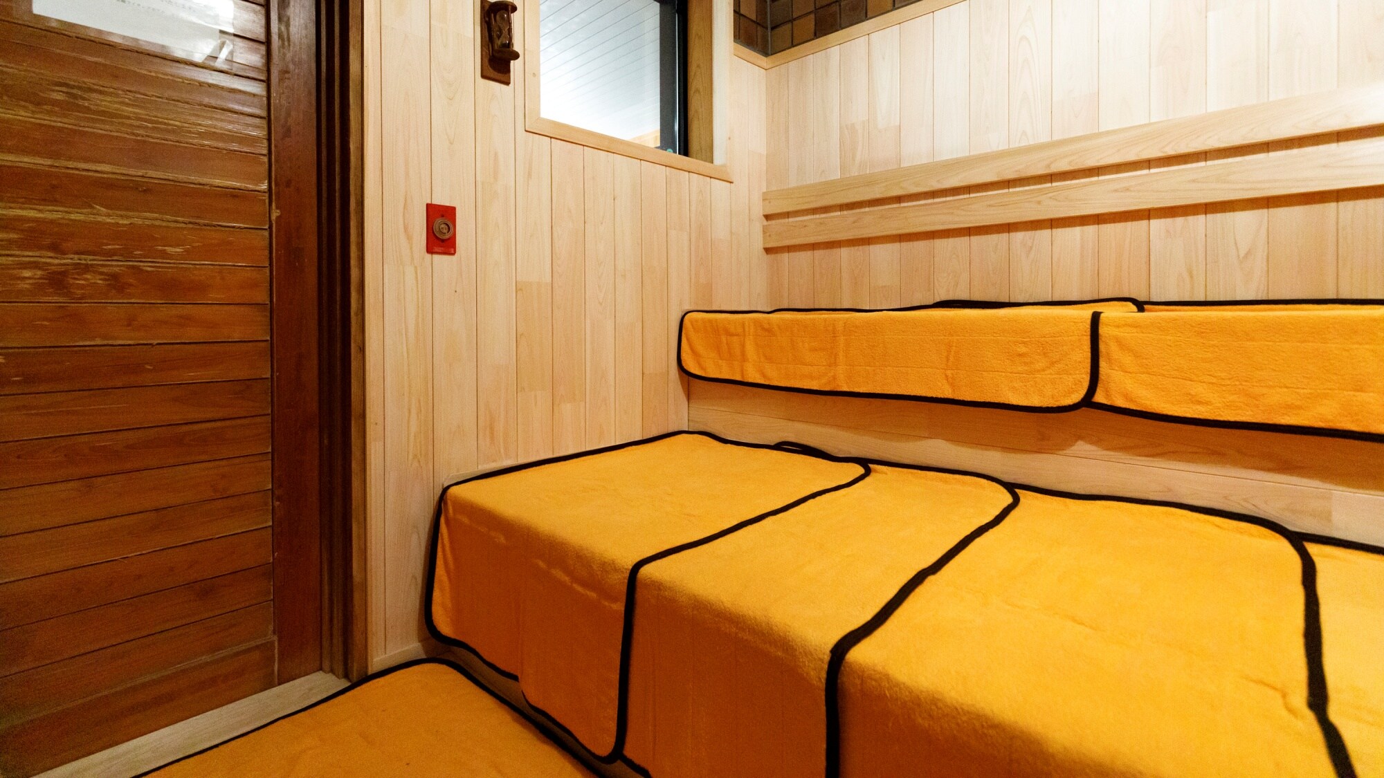 Relaksasi Pemandian Air Panas/Sauna Inframerah