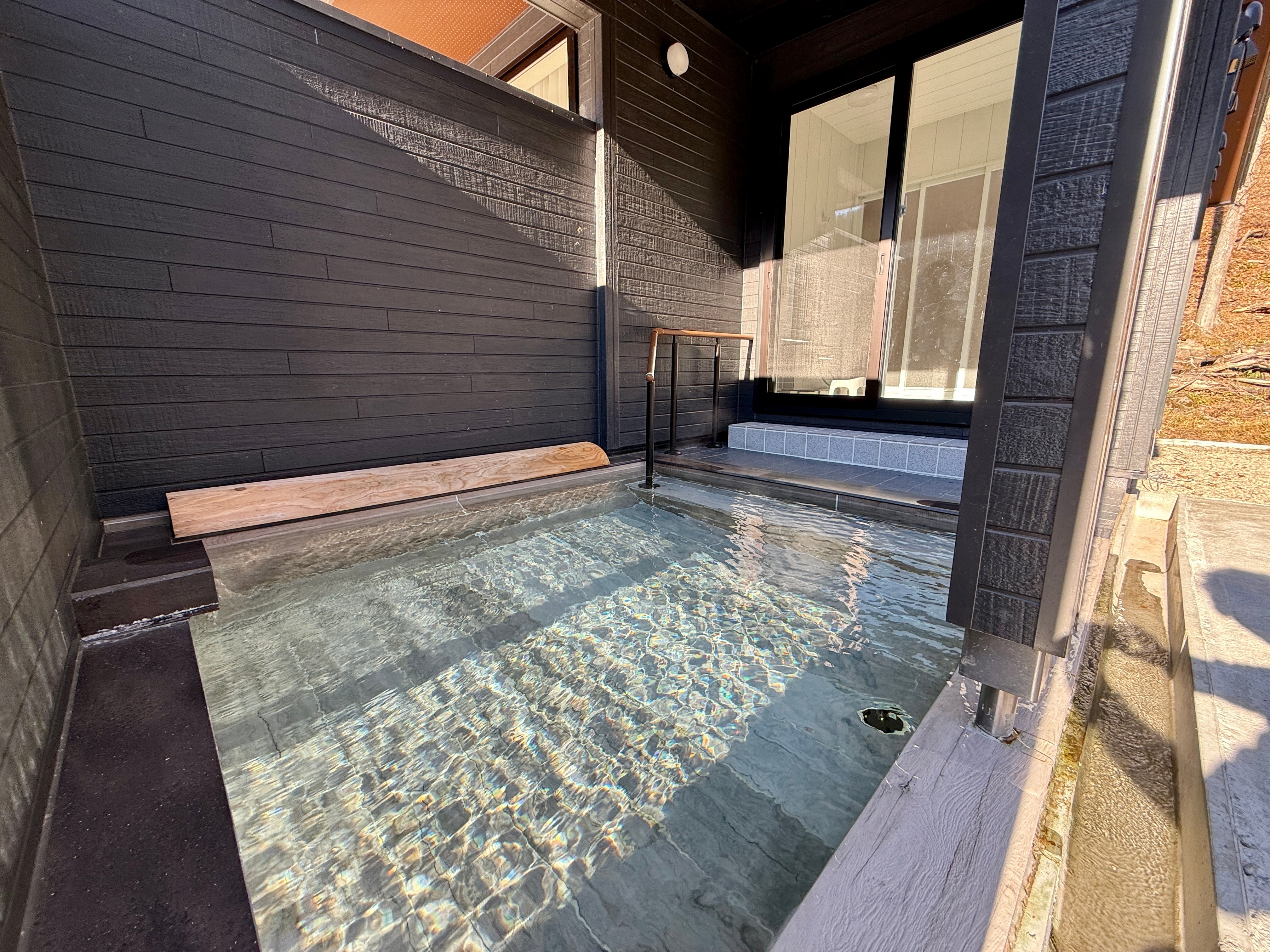 Sofu no Iori (open-air bath/hot water filling)
