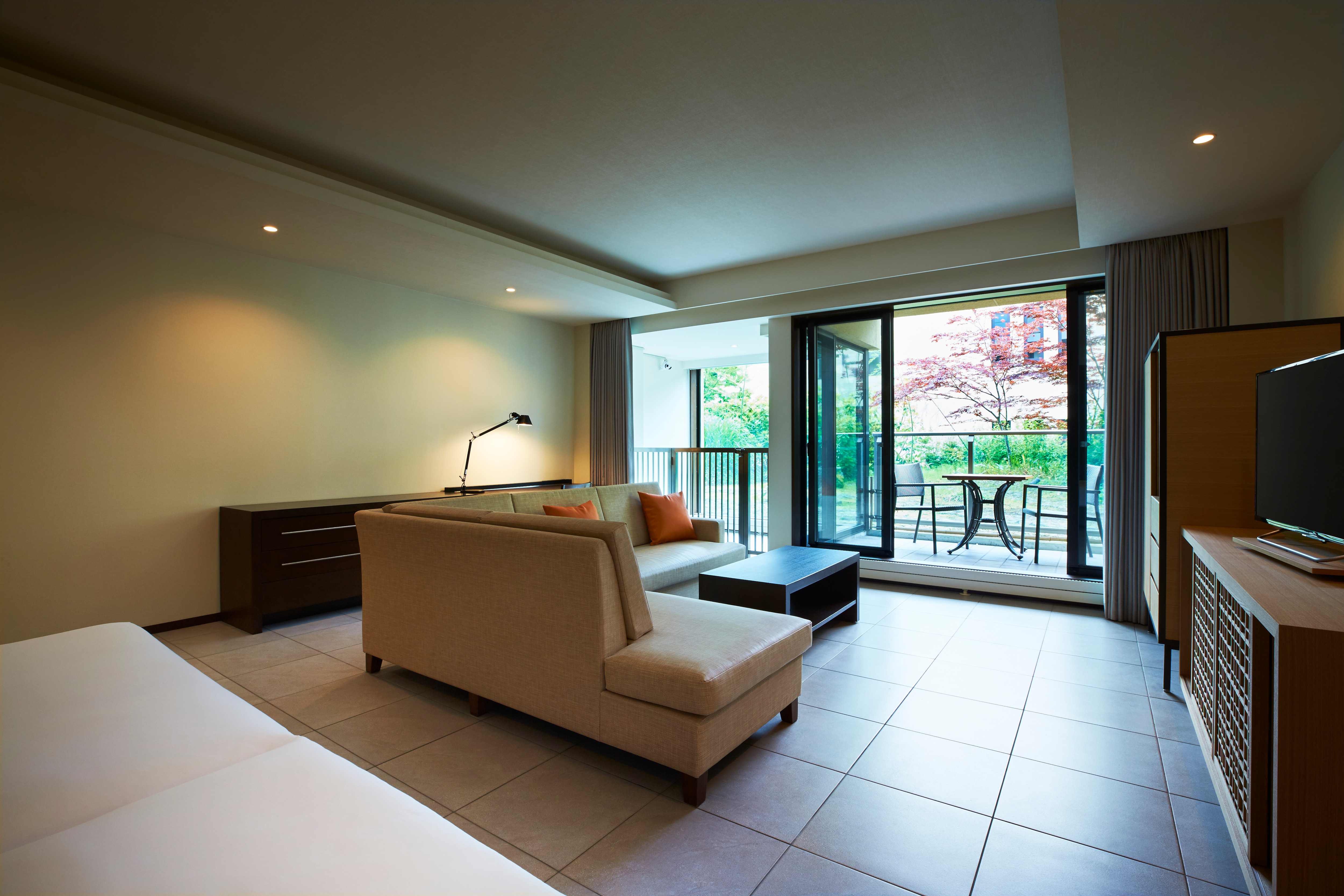 Deluxe Twin & Dog Friendly Room