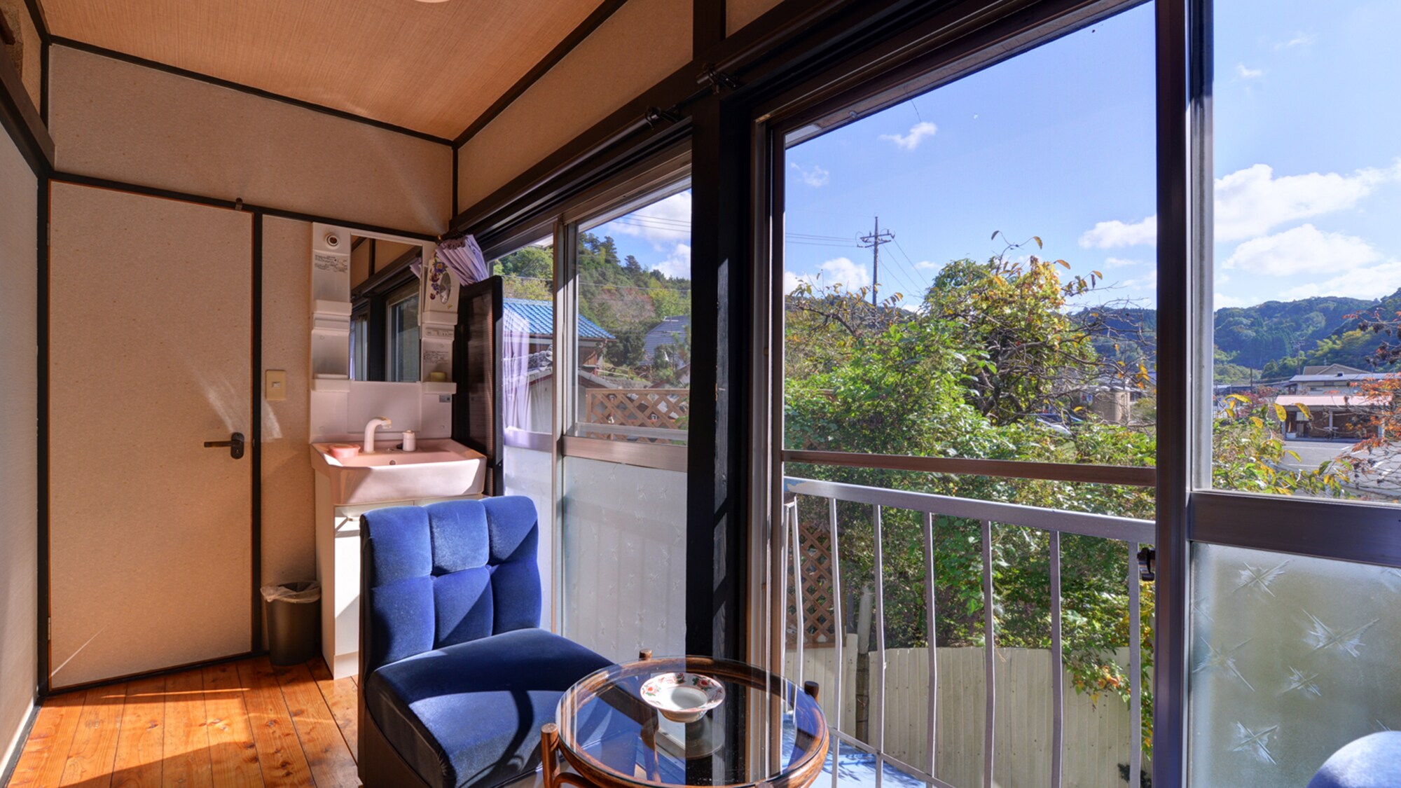 *Example of Japanese-style room (7.5 tatami mats/10 tatami mats)