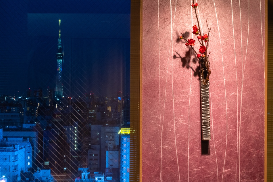 Each floor is decorated with the image of spring, summer, autumn and winter.