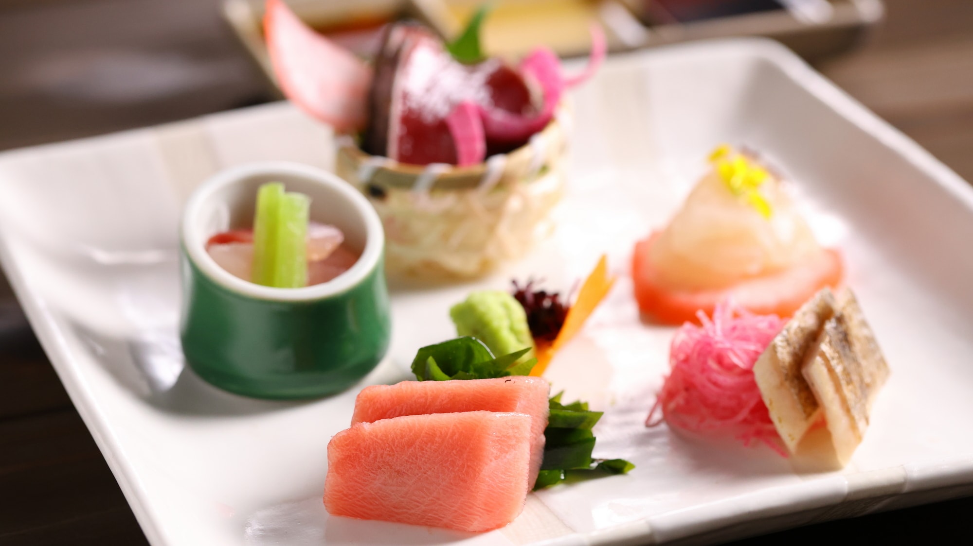 [Spring 2025] "Sashimi" made entirely from locally sourced fish, including bonito from Sagami Bay and Sakuradai from Suruga Bay