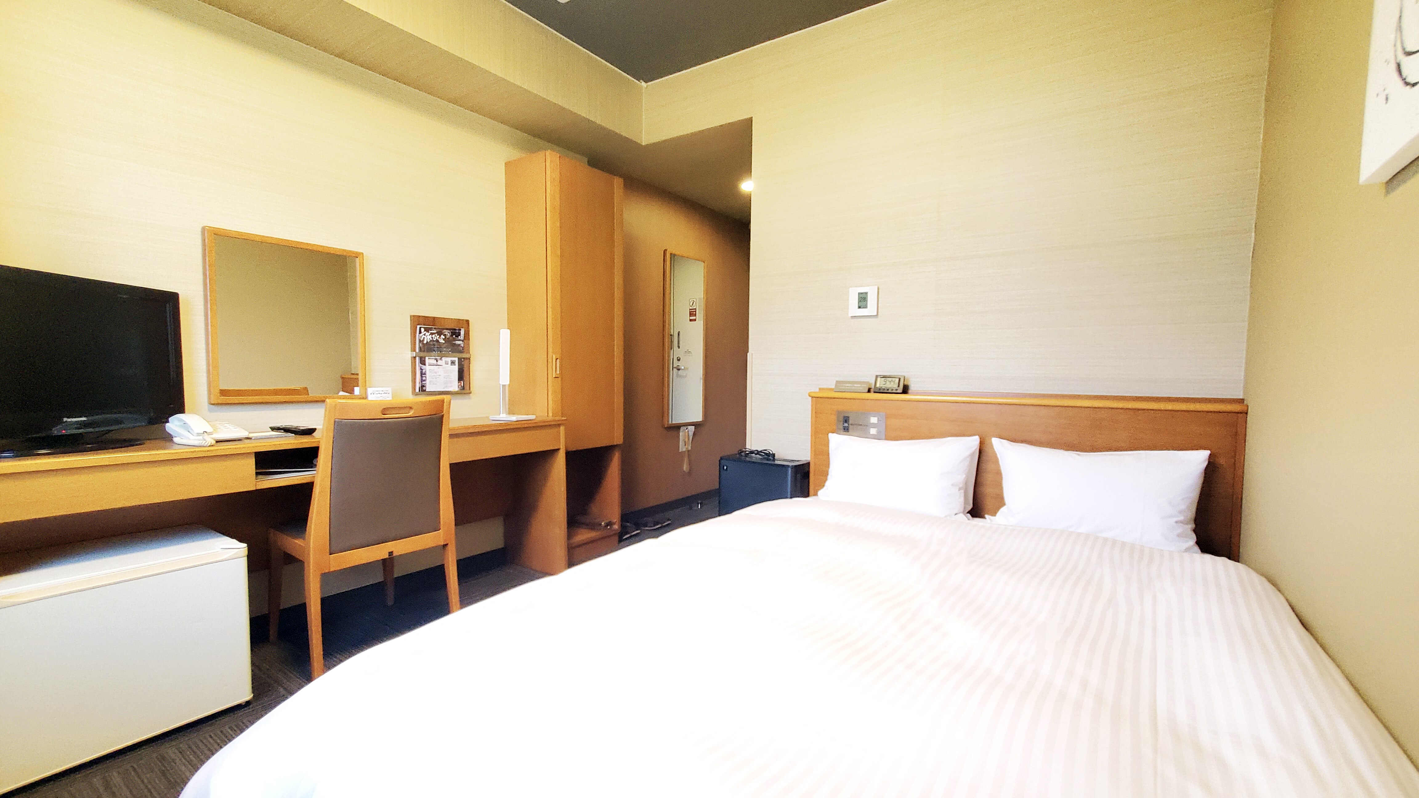 Standard Semi-double Room