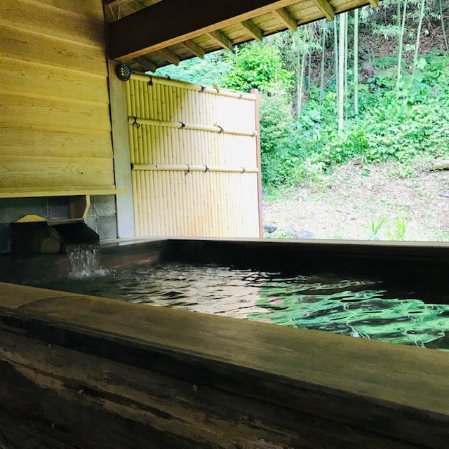 Hinoki open-air bath