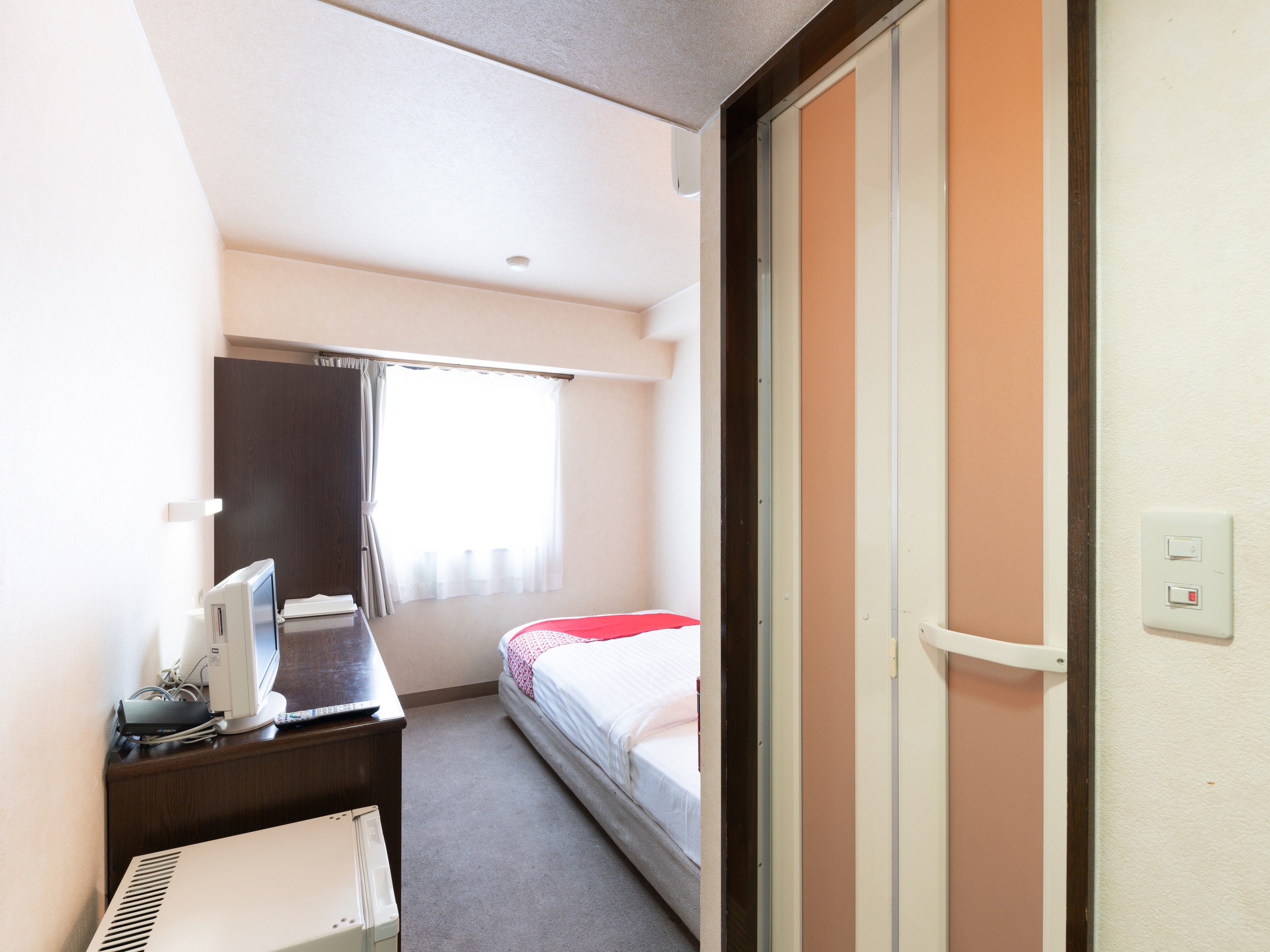 Single Room 1