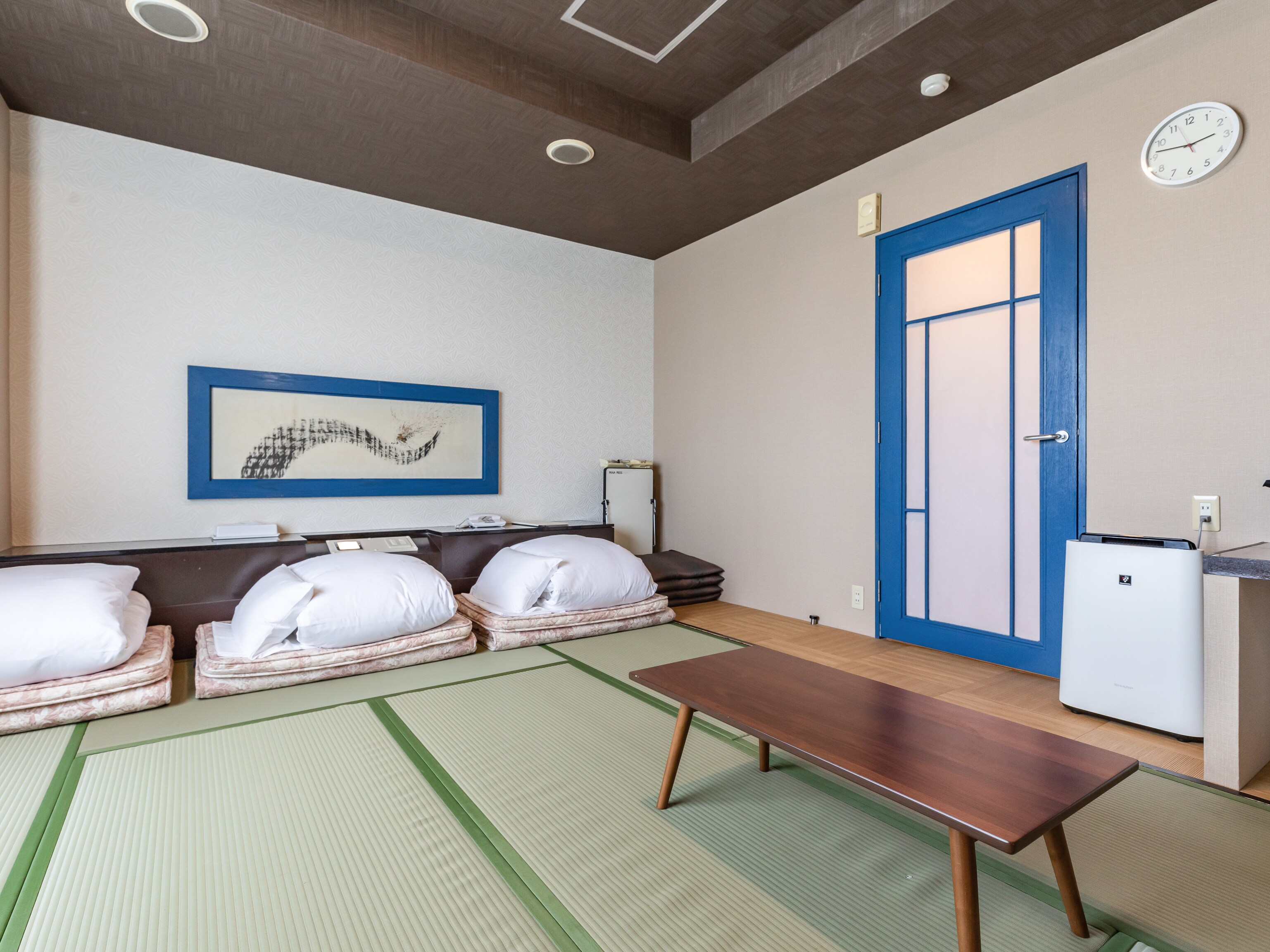 Japanese-style room for 1 to 4 people