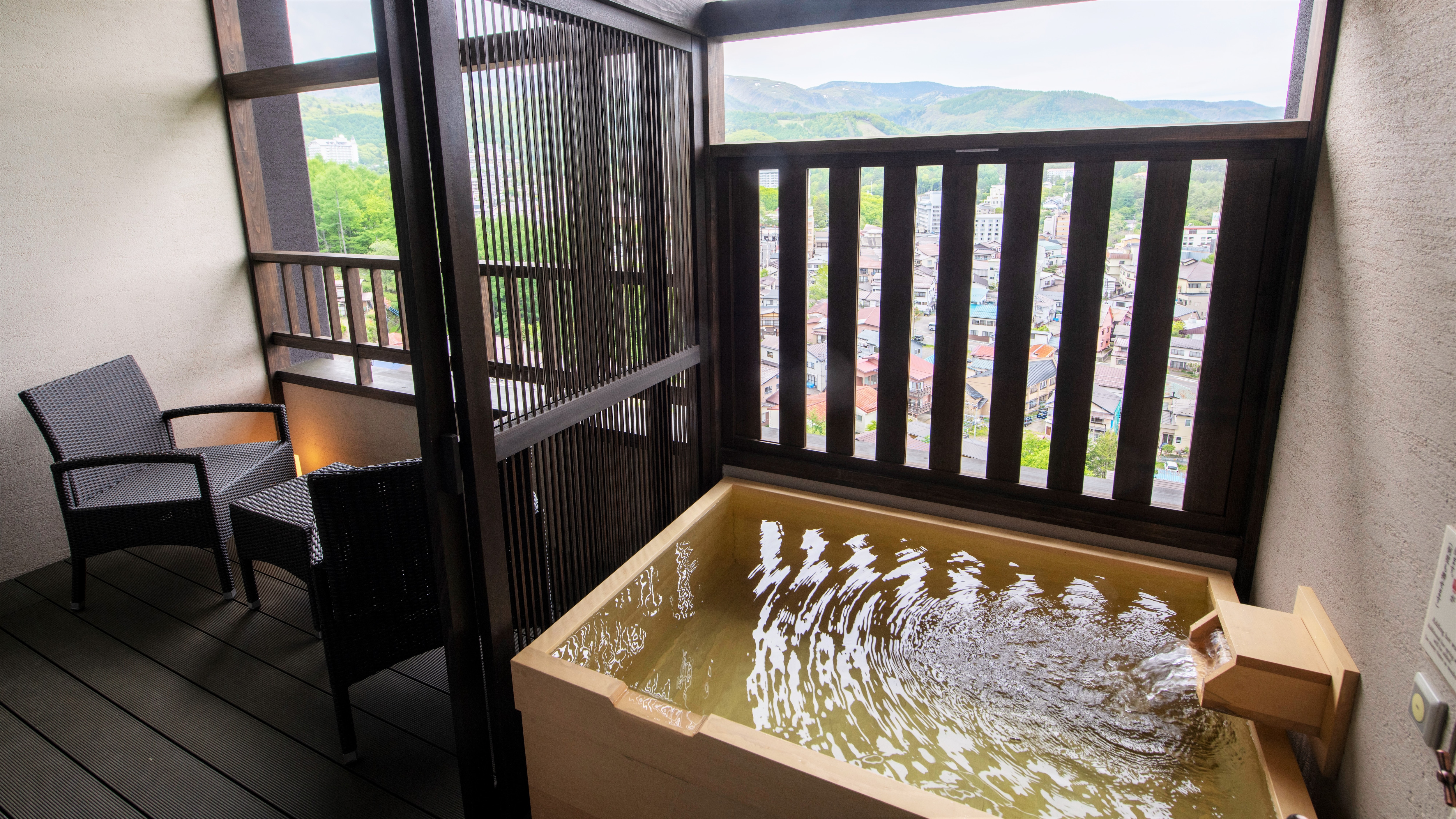 [Guest room] Guest room open-air bath