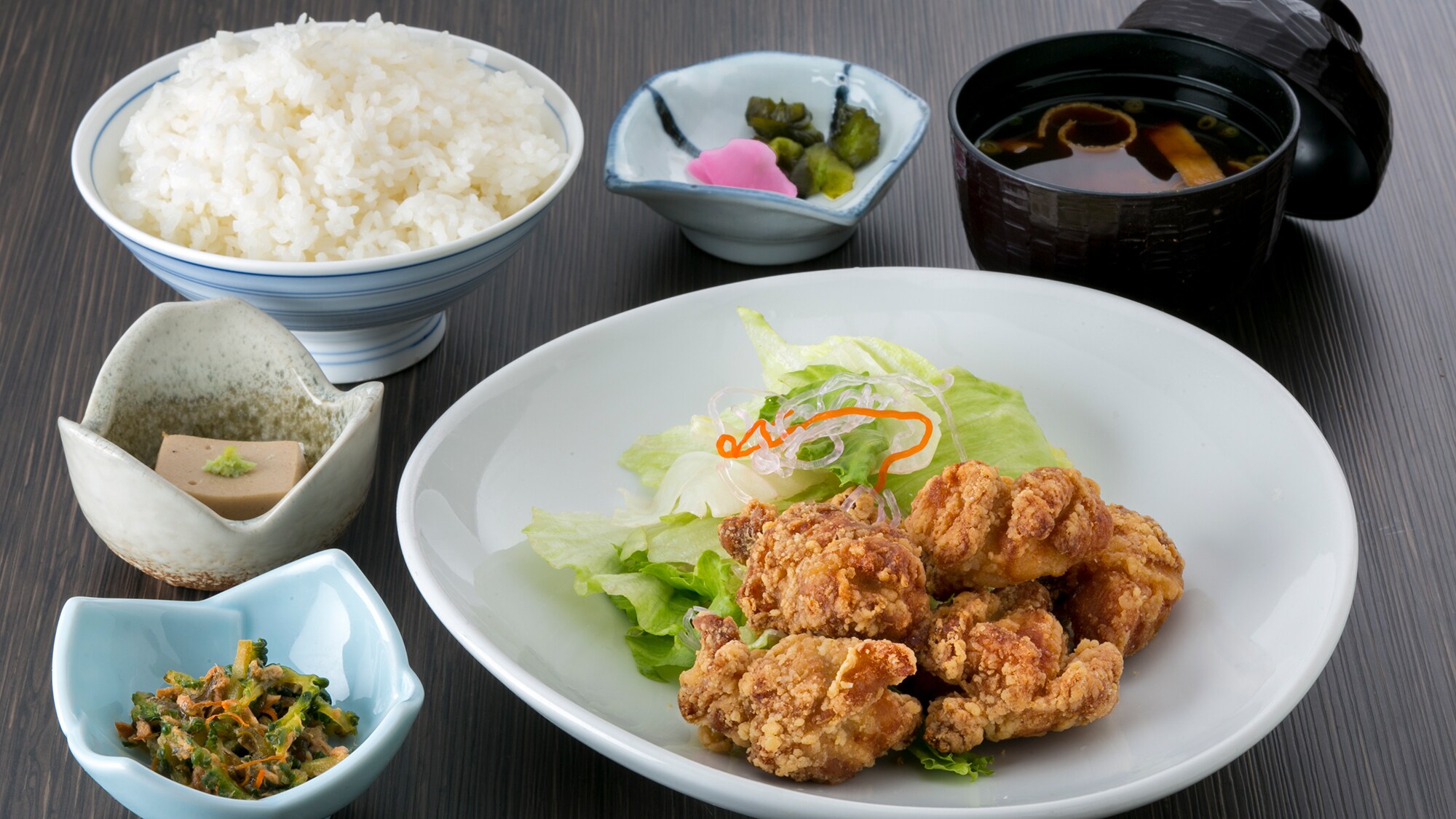 Dinner: Fried chicken set meal