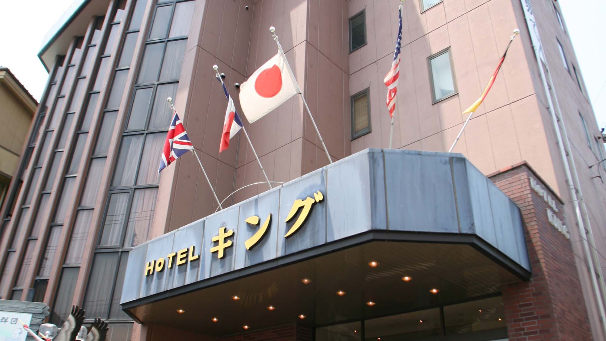 ・[外观] 从和泉站开车5分钟。商务和旅游的理想基地