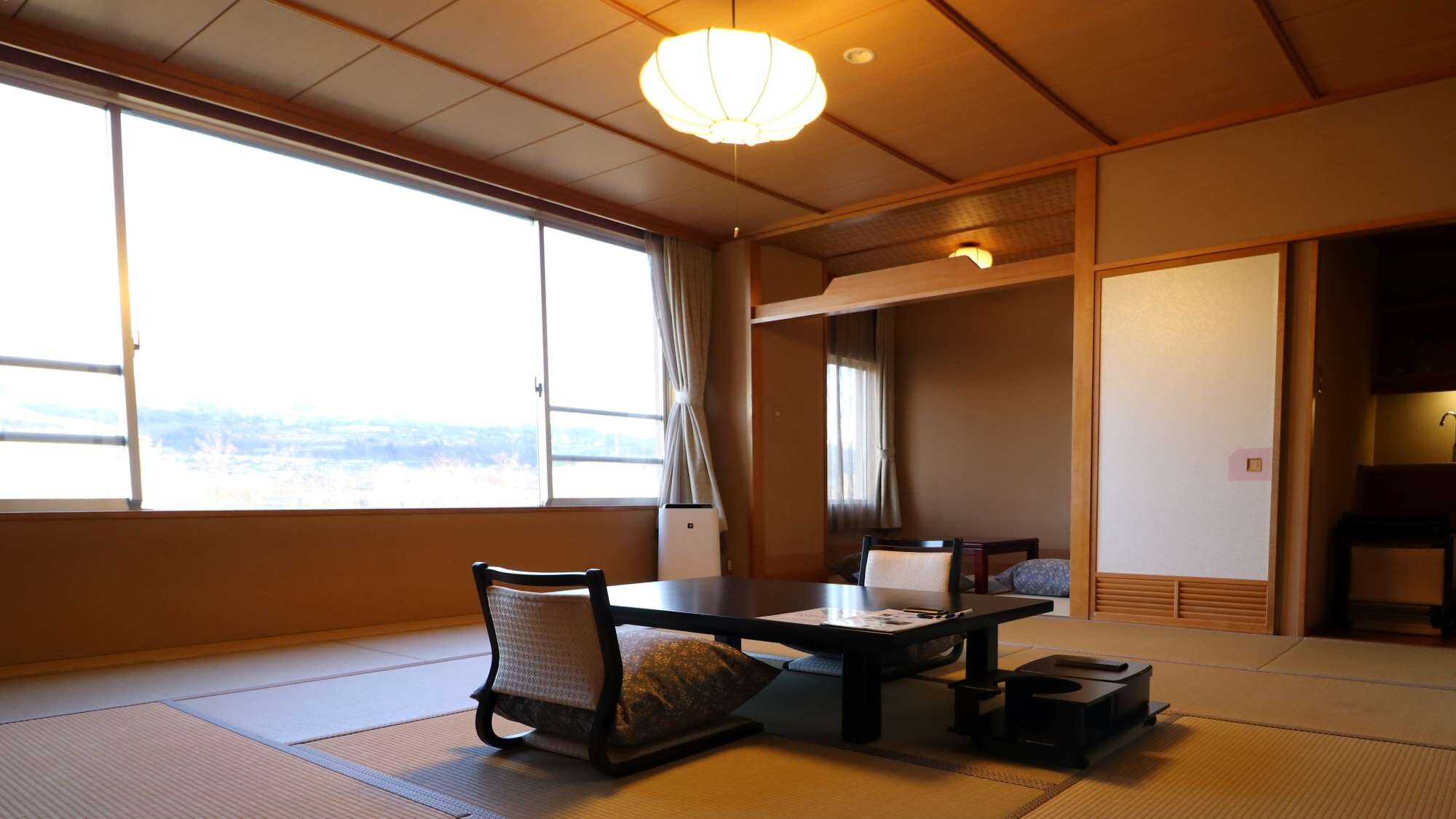 Kamar bergaya Jepang 16 tikar tatami