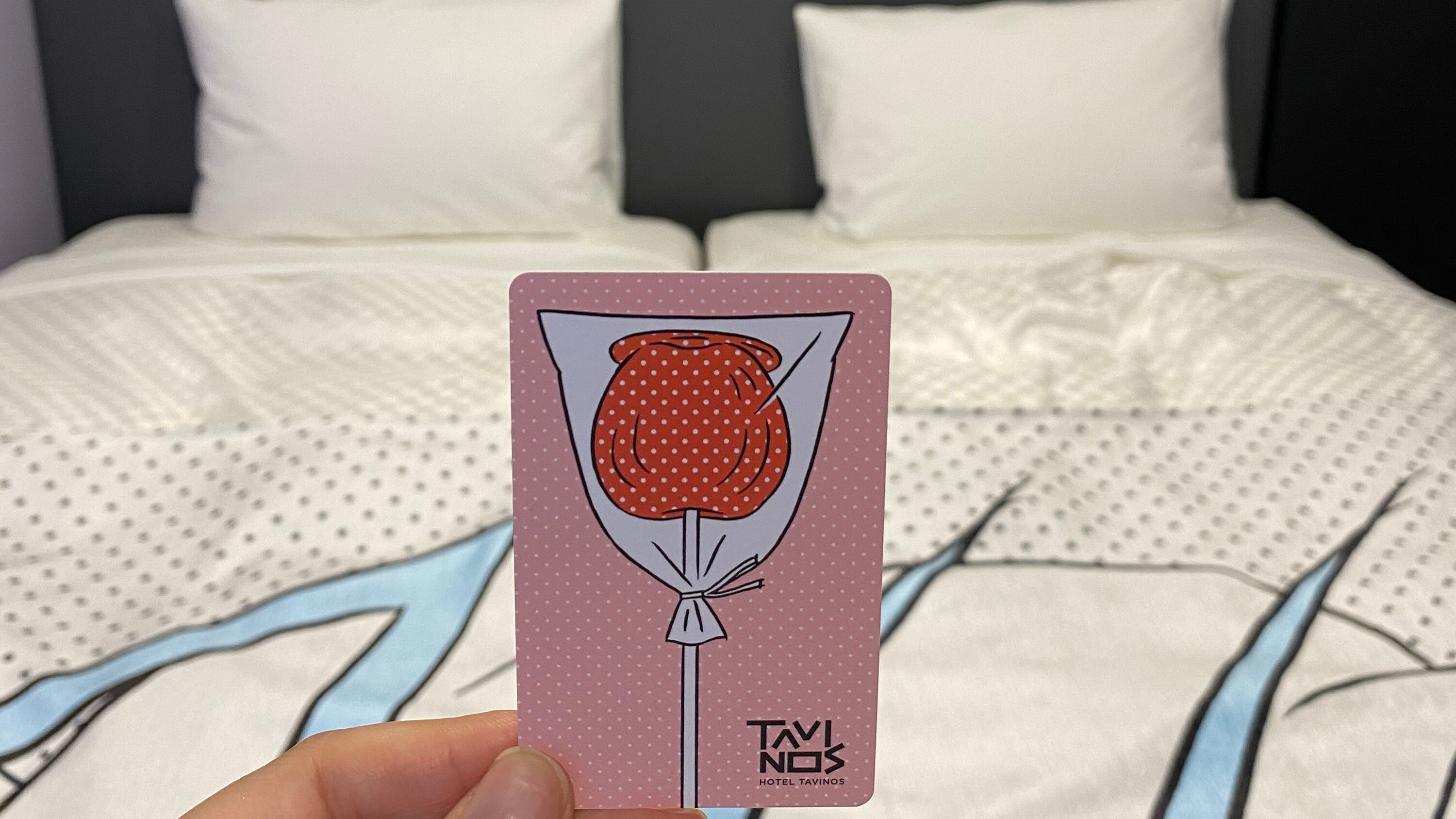 [客房] 可愛的卡片鑰匙，上面有蘋果糖。
