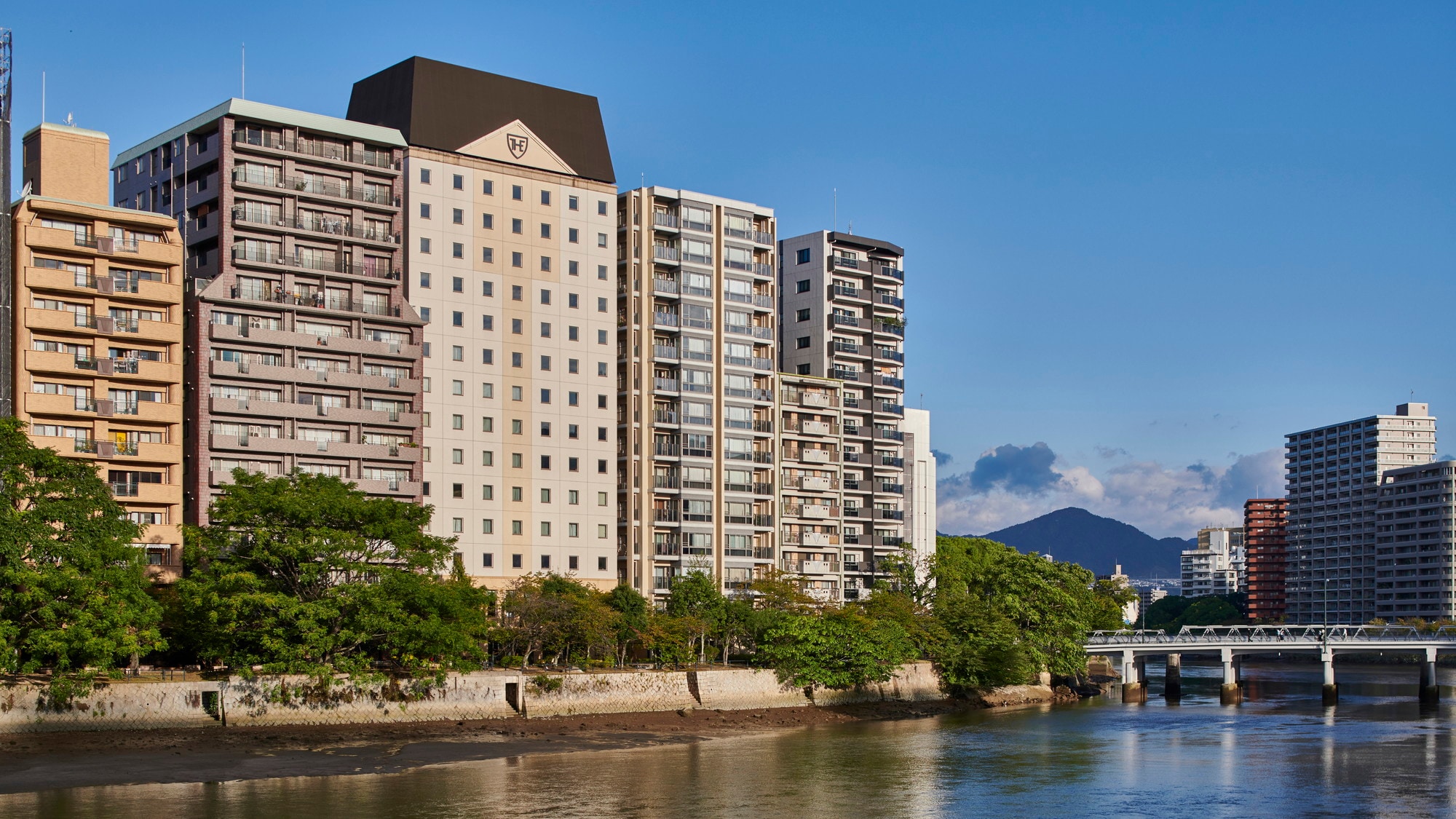 Hotel exterior image
