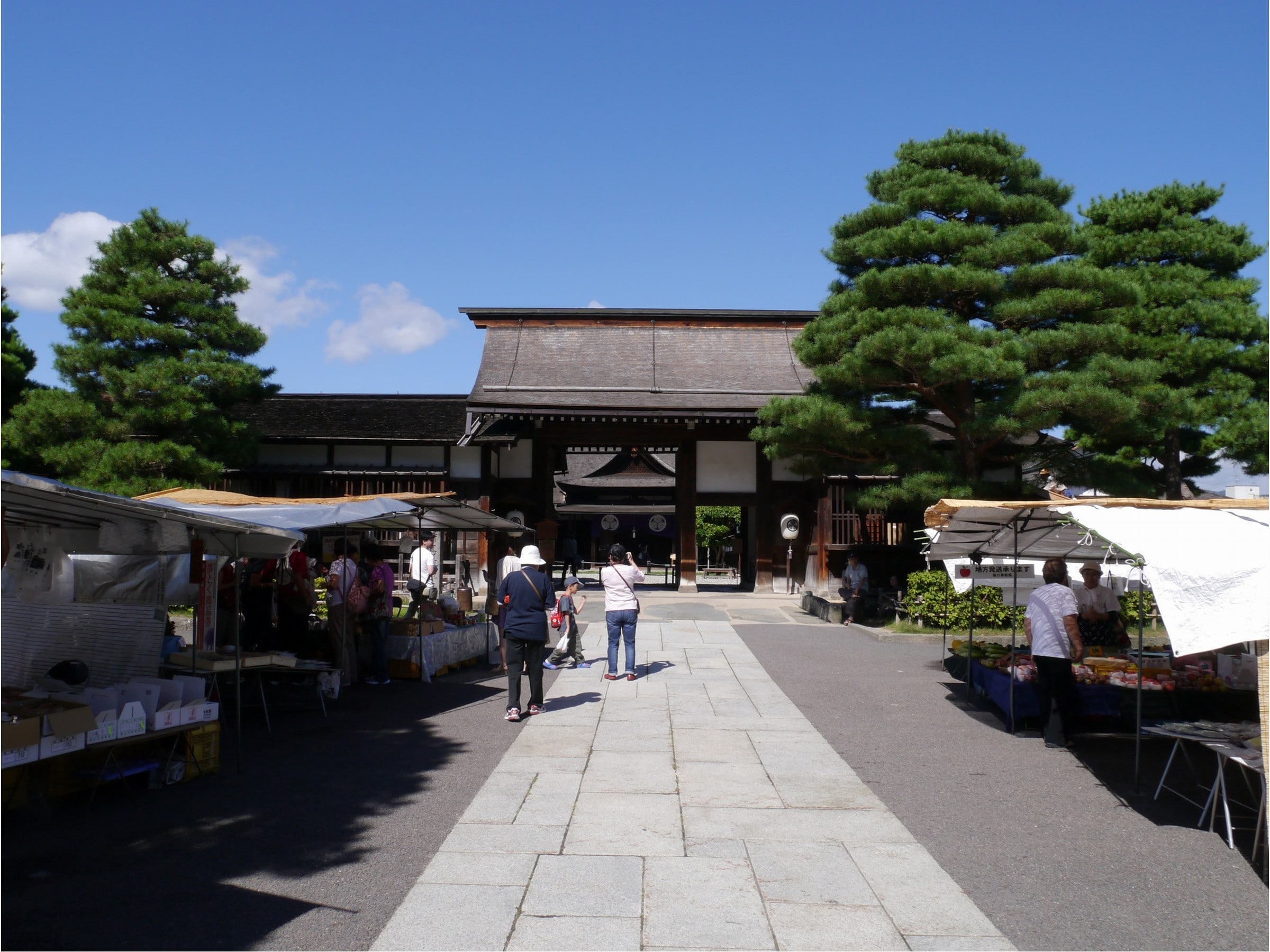 ★ Jinyamae Morning Market Summer