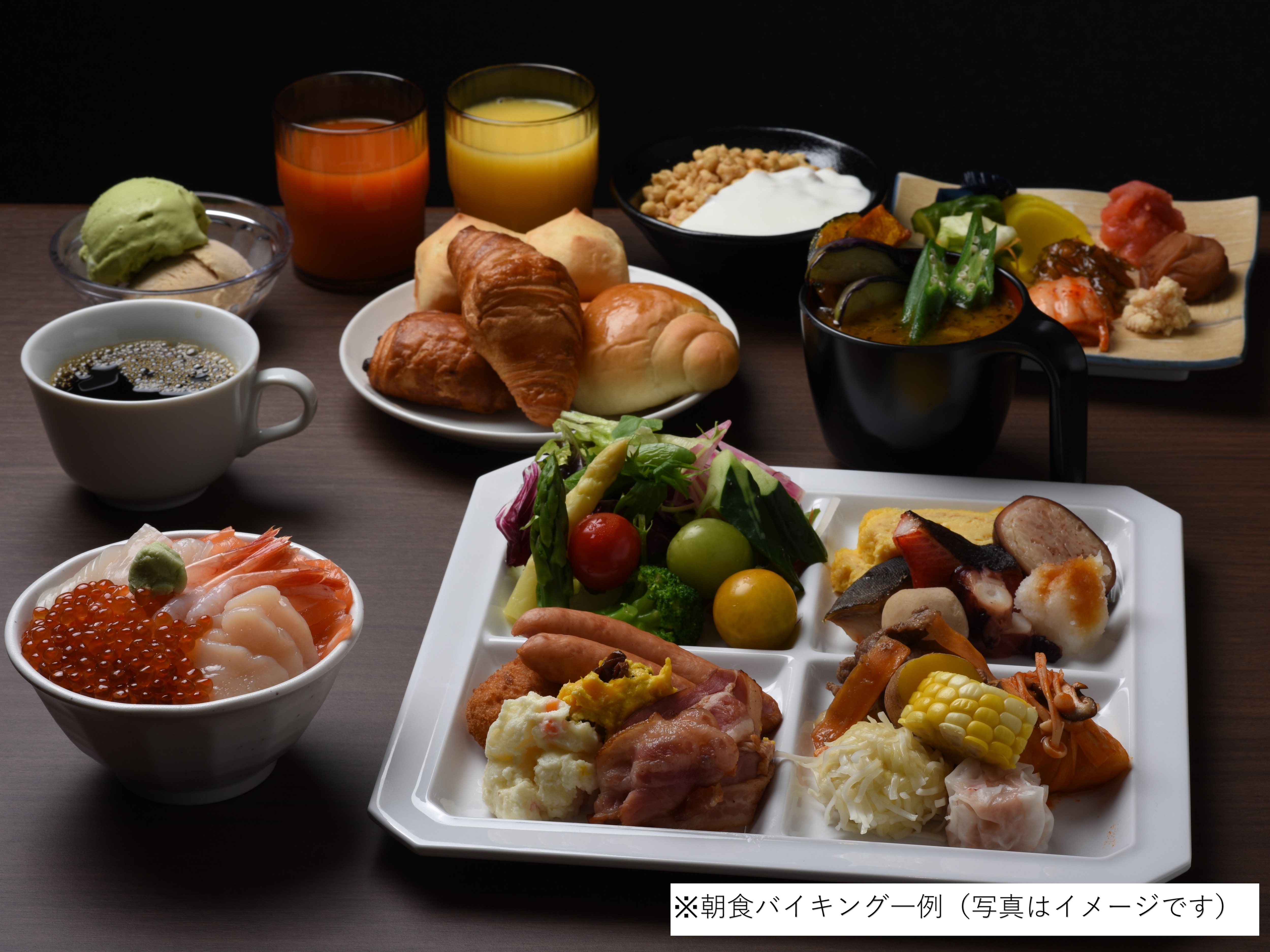 An example of breakfast buffet (* image)