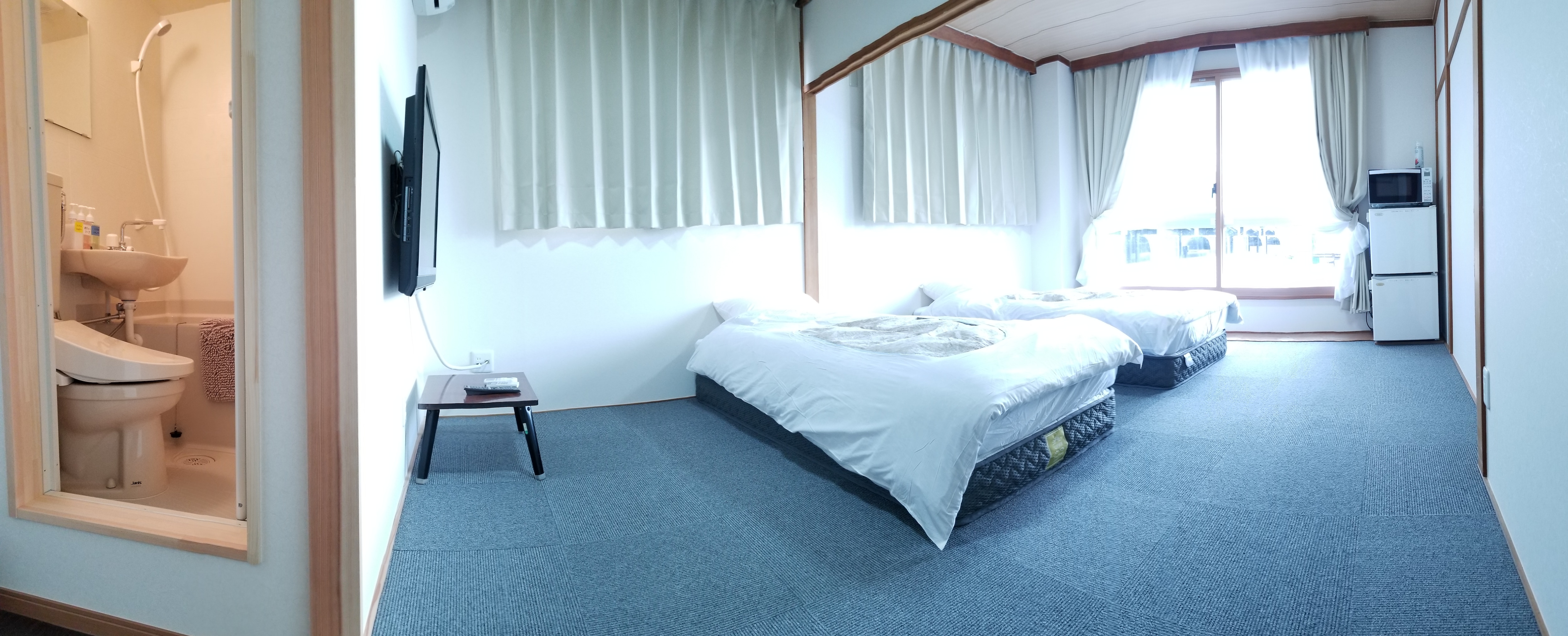 2nd floor corner room, 13 tatami mats