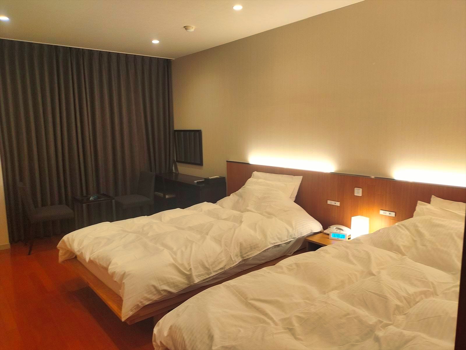 Western-style Twin Room B