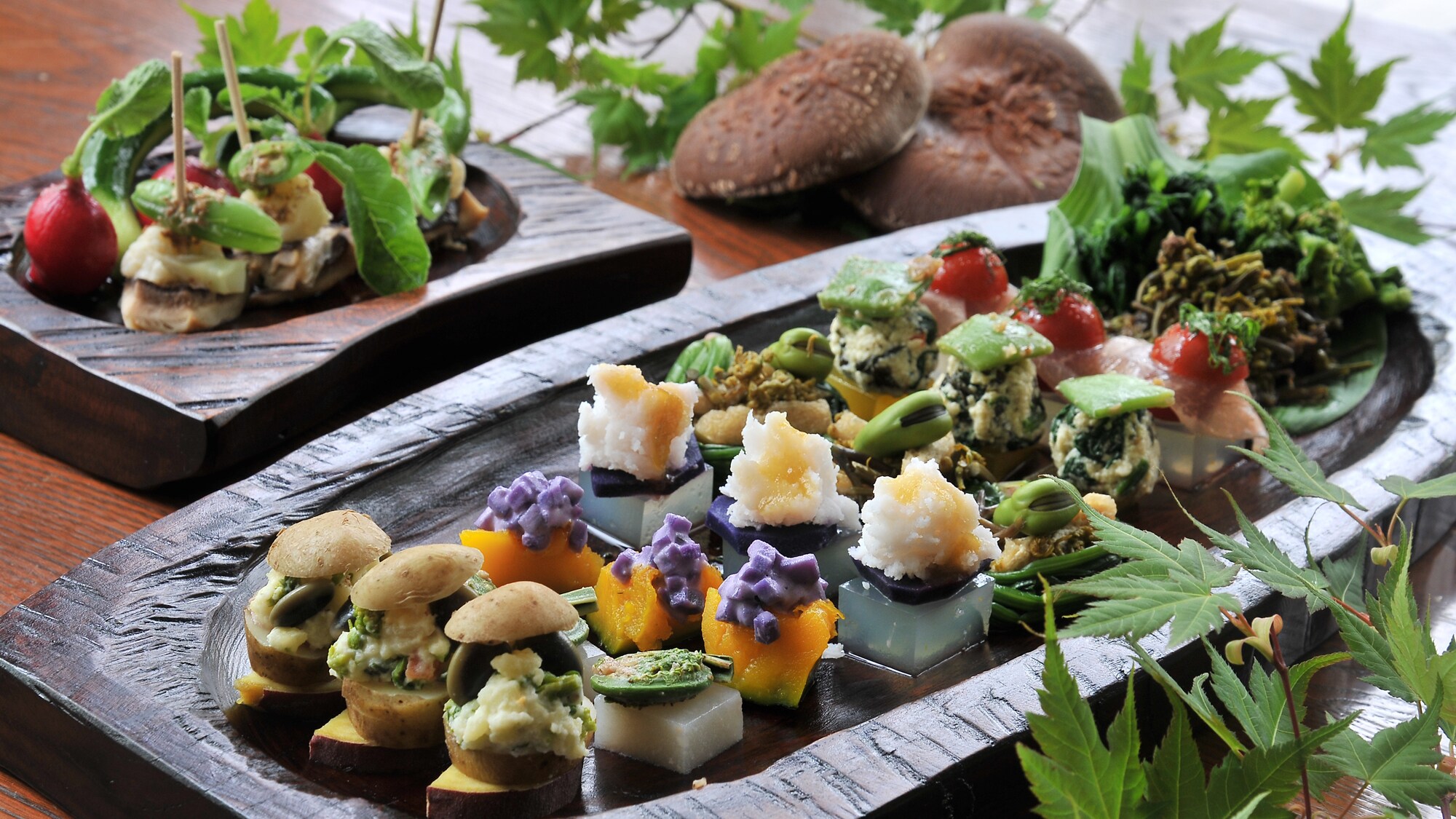 Supper, Shingen's Yamazato cuisine. It's made from the forest.