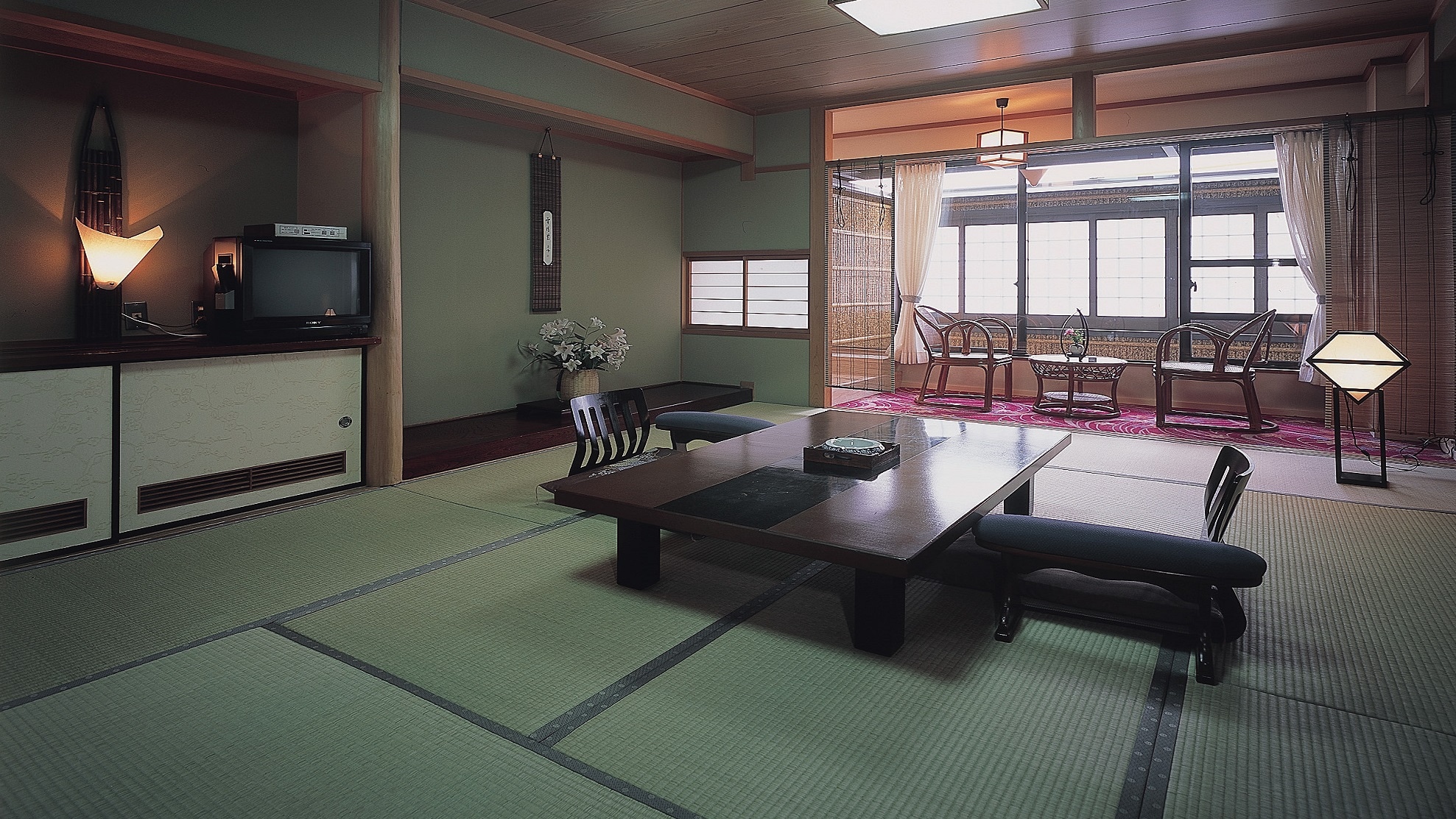 ▲ Guest rooms with open-air hot spring baths
