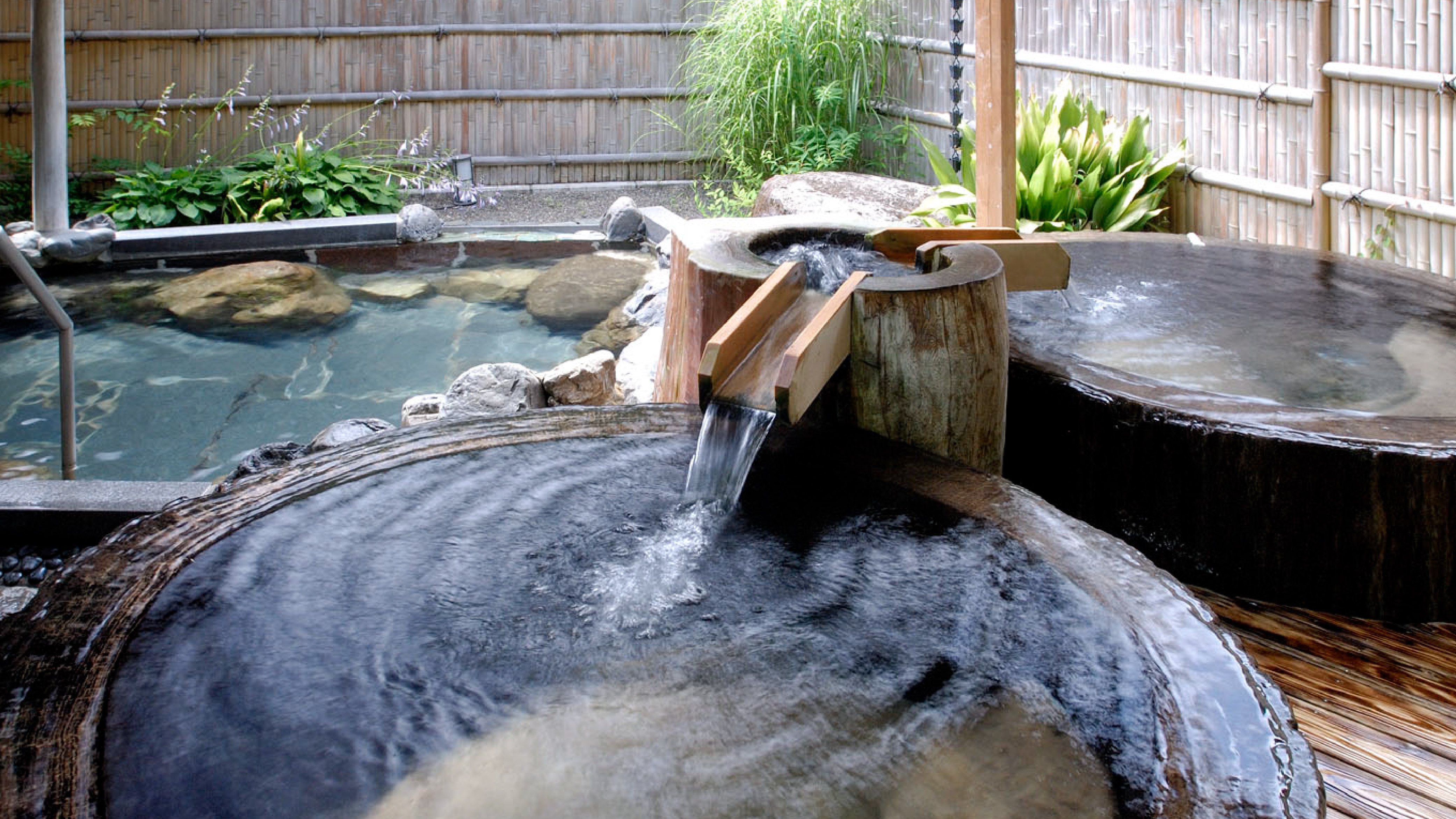 Women's Open-air Bath