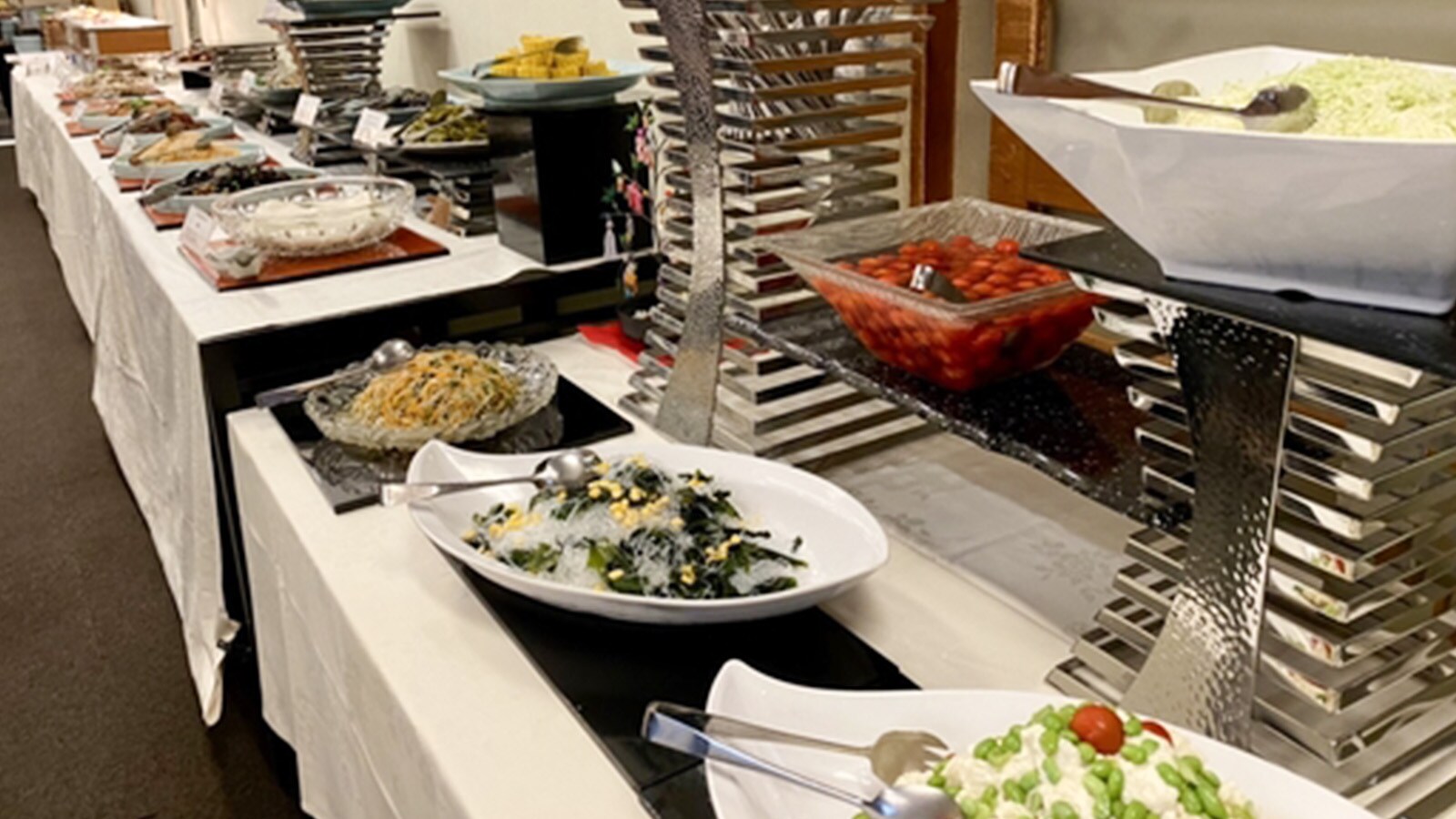 Since it's the "first thing you eat in the morning," we offer a menu with gentle flavors.