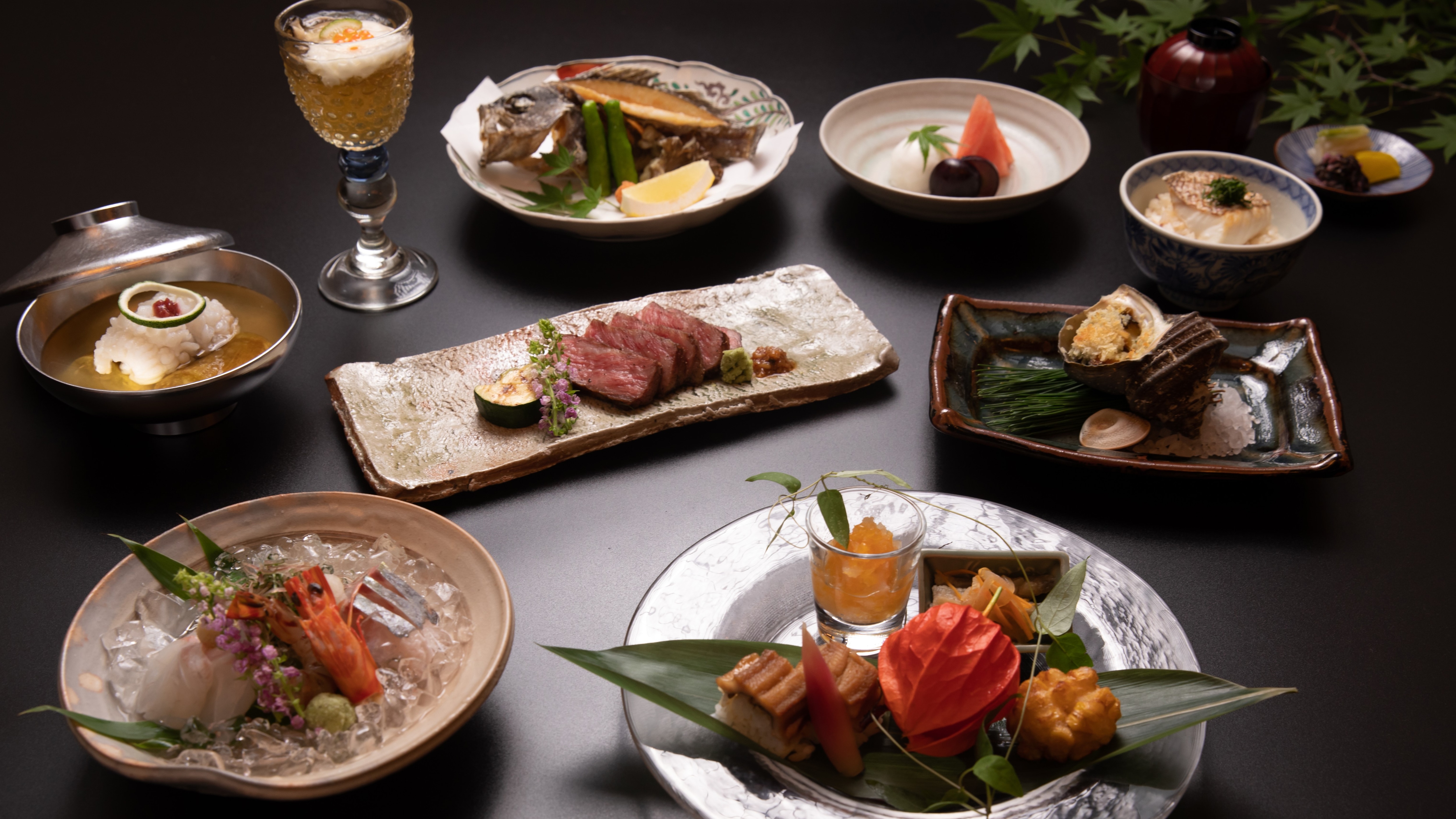 ภาพไคเซกิไคเซกิ "มิยาบิ" ของ Setouchi แสนอร่อยสำหรับฤดูใบไม้ผลิและฤดูร้อน