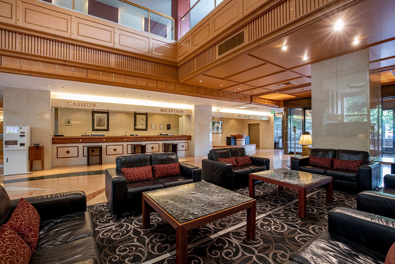 Lobby (front counter)