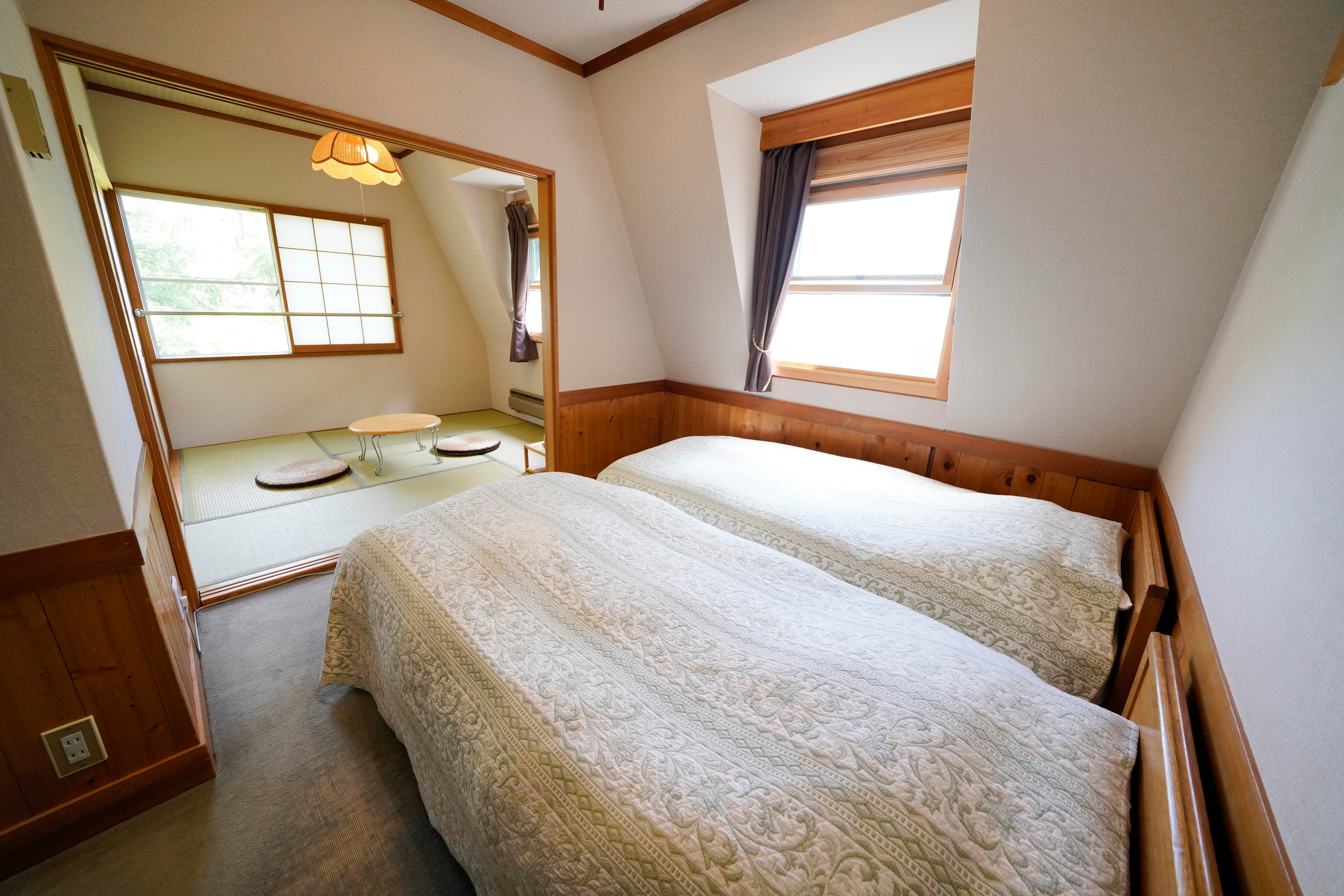Japanese-Western style room　1