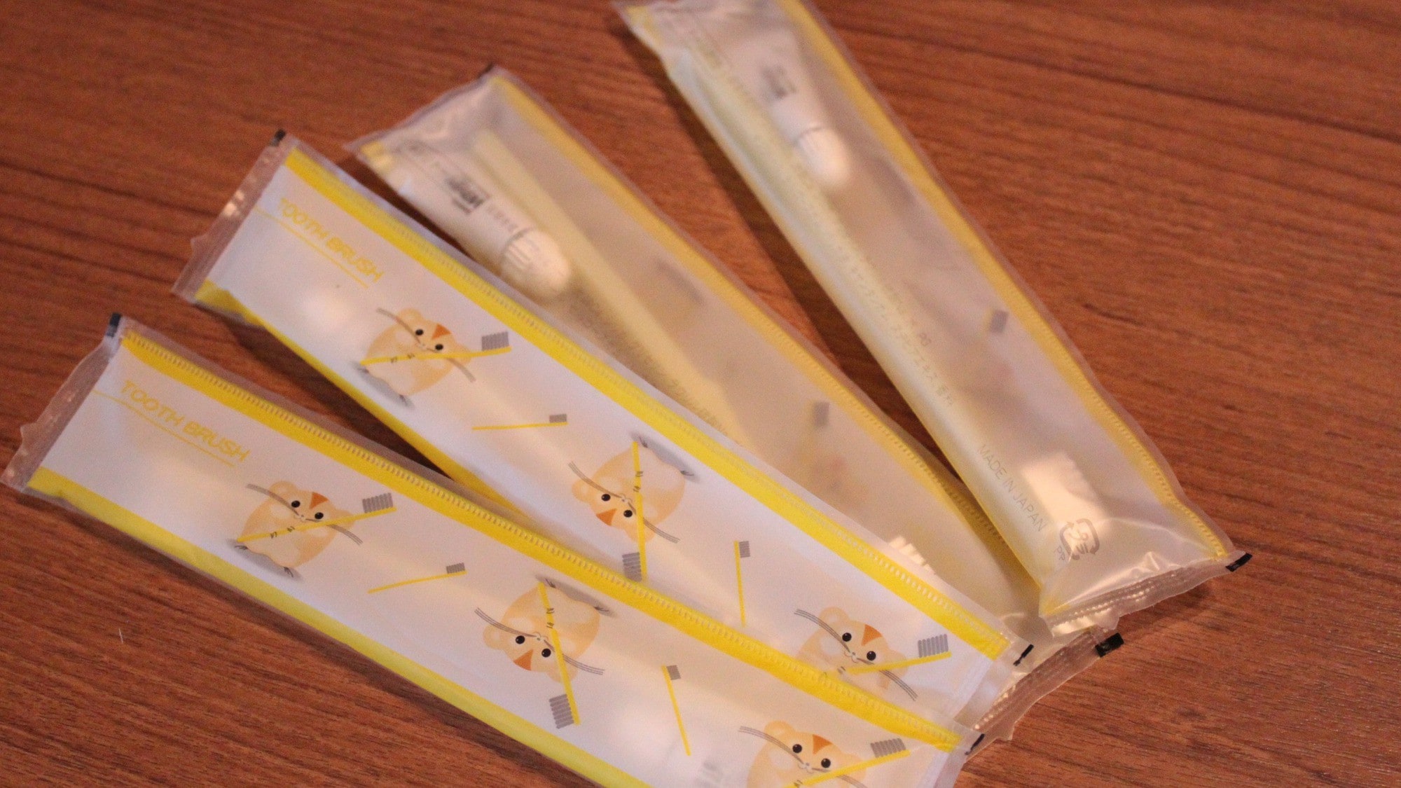 ● Children's toothbrush