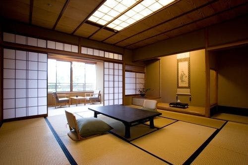 Kamar Sukiya bergaya Jepang di udara terbuka