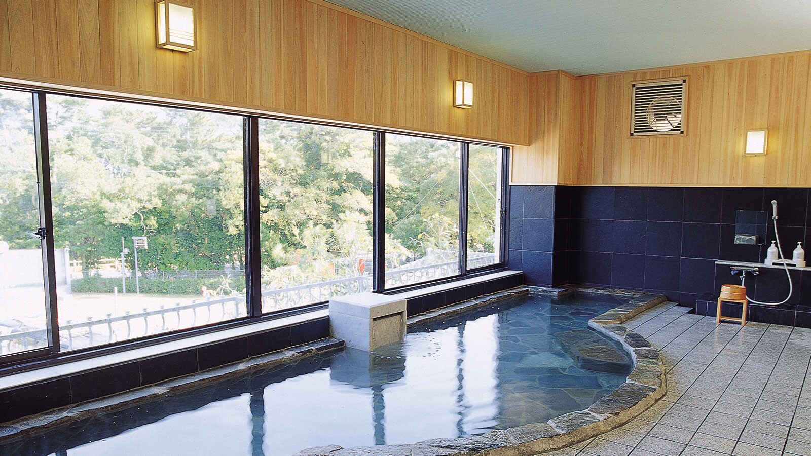 Large communal bath