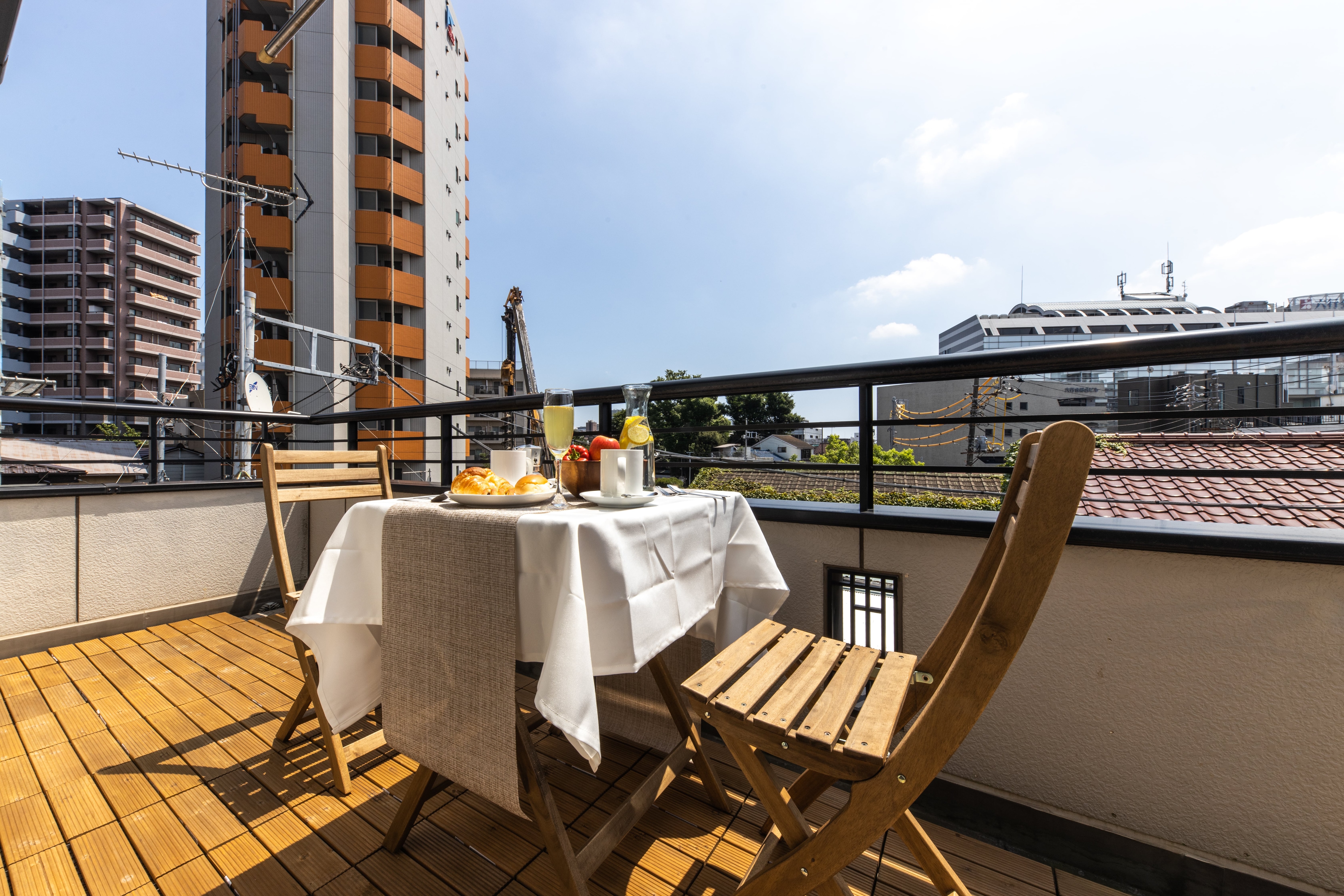balcony