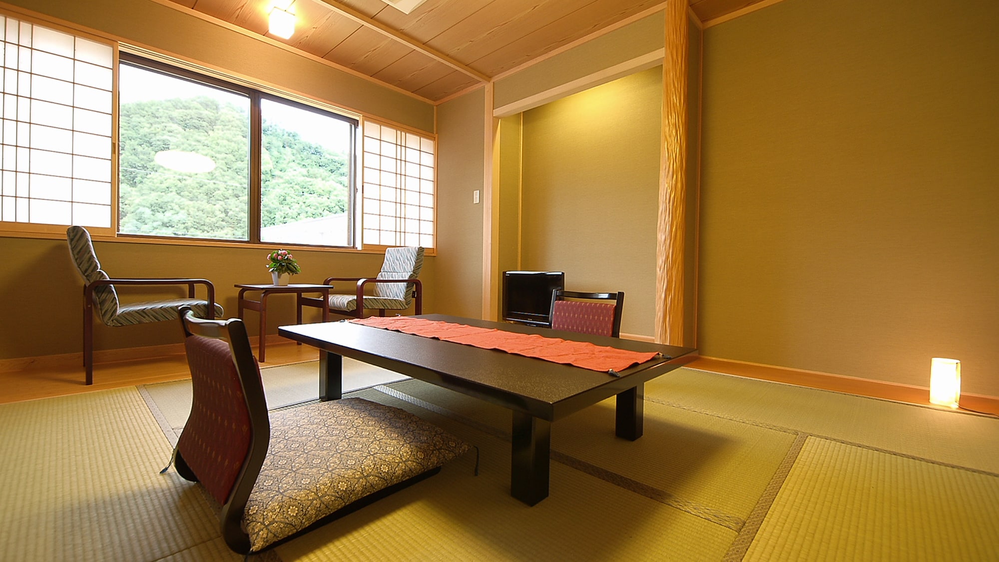 Japanese-style room