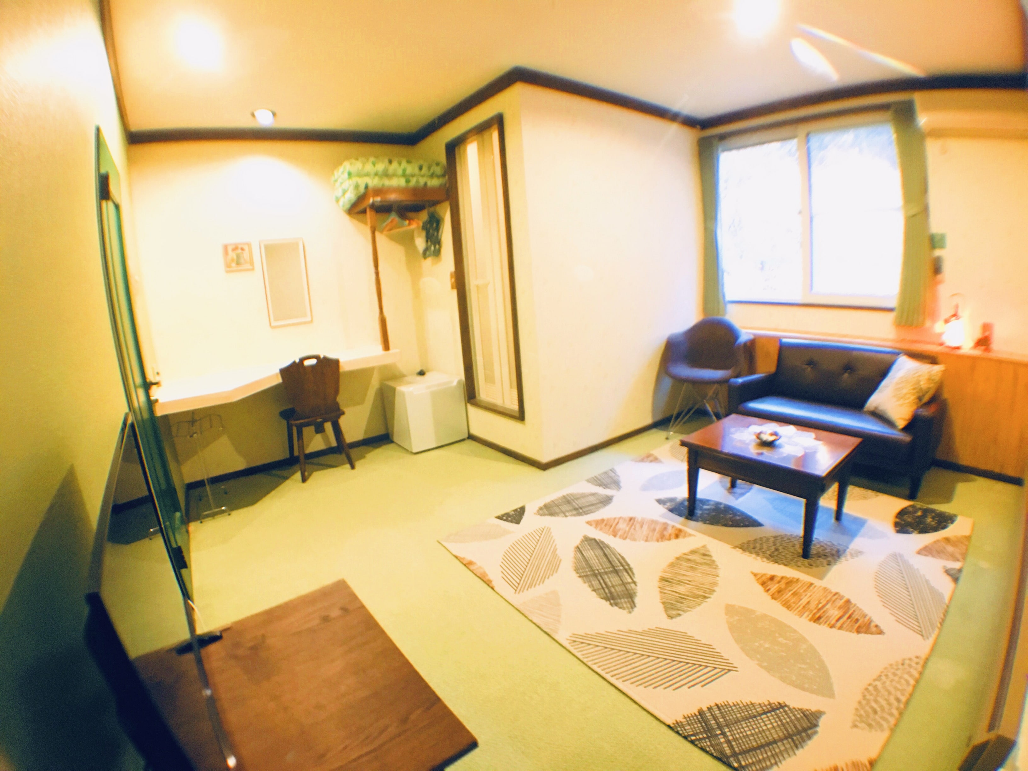 Connecting Rooms