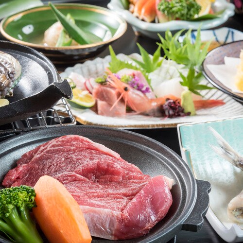 Gambar makan malam kaiseki dengan steak