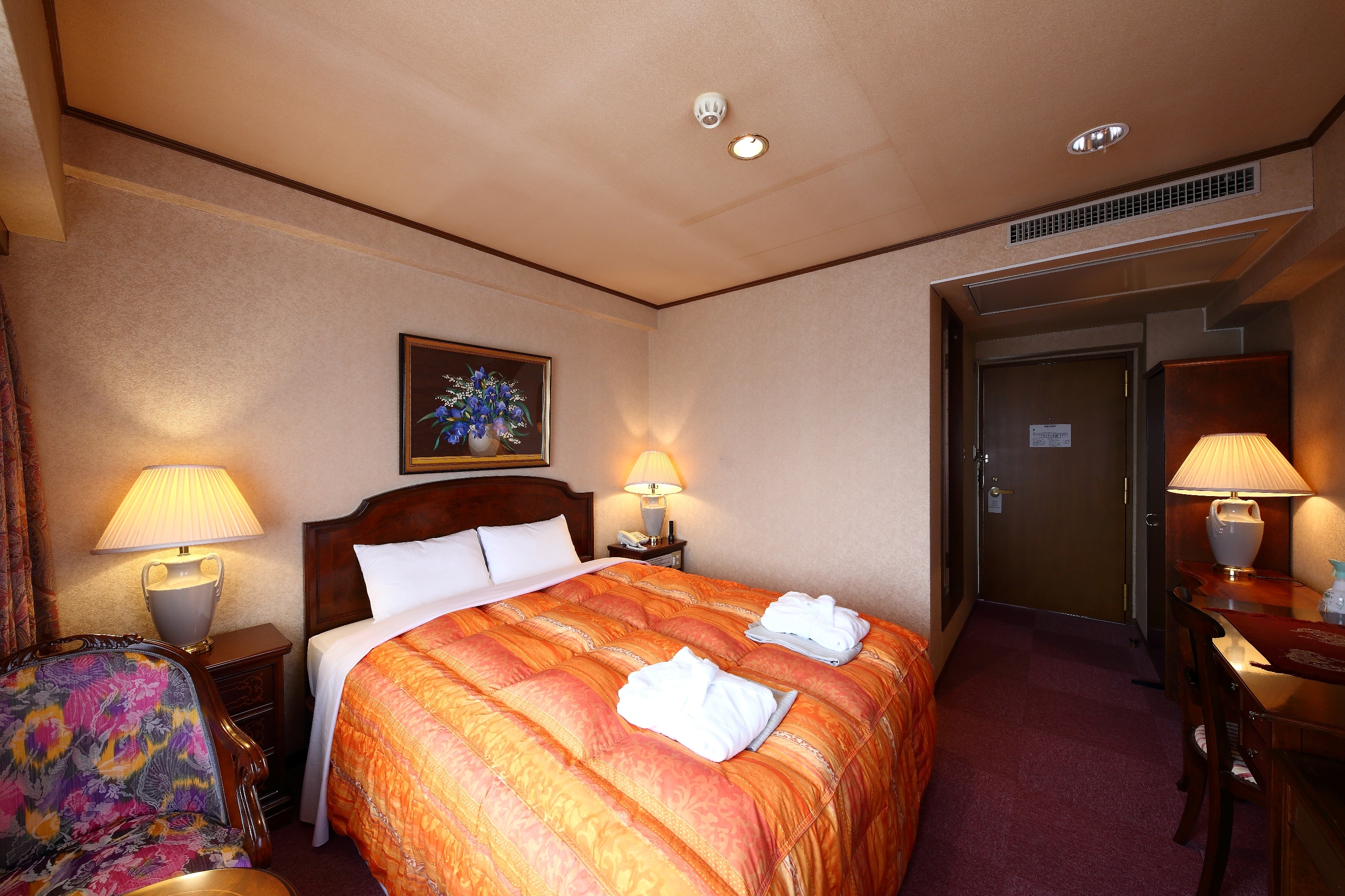 ห้องดีลักซ์ เตียงคู่