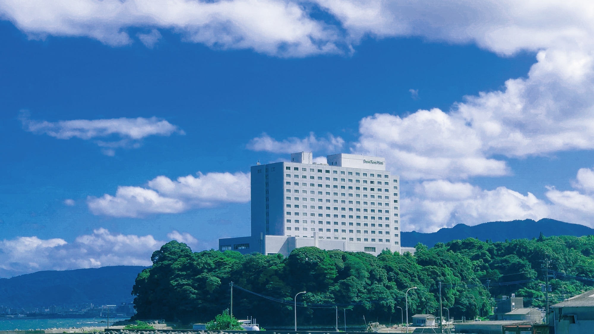 [Eksterior hotel] Hotel resor yang terletak di sepanjang Rute 10 (dari sisi Hijicho)