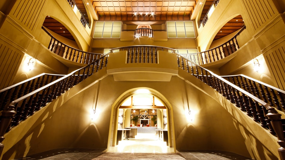 【エントランスホール】