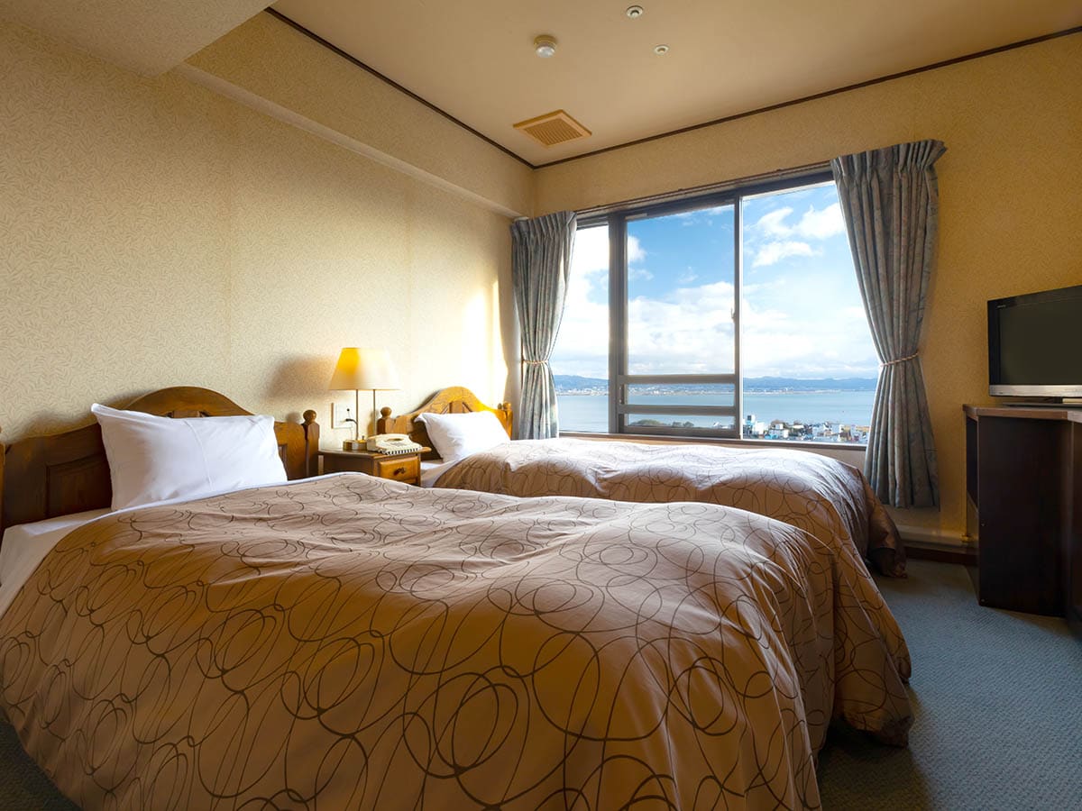 Executive Satoyama Japanese-Western room with open-air bath [6th to 8th floors, non-smoking] (example)