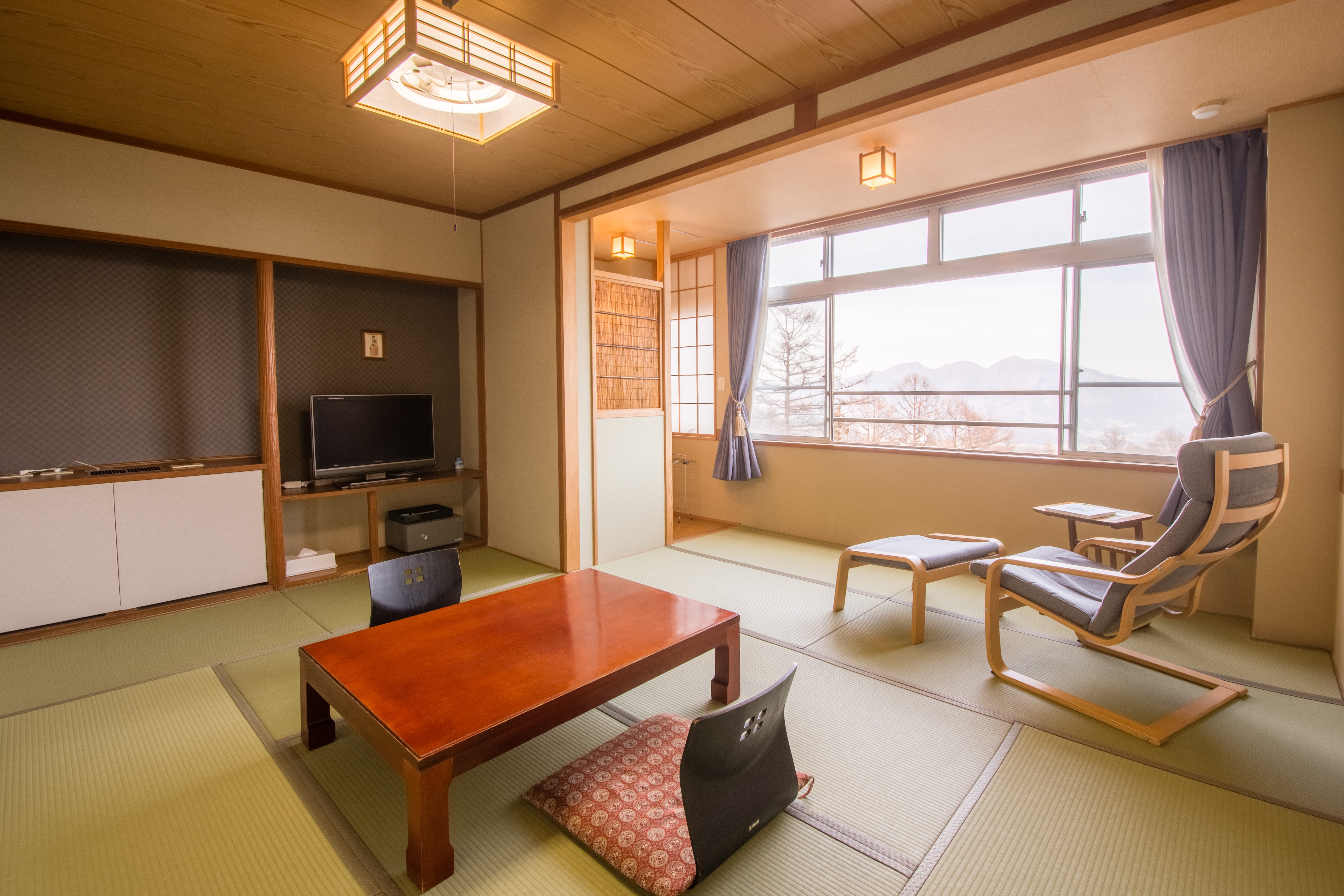 Great view♪Relaxing Japanese-style room on 3rd floor