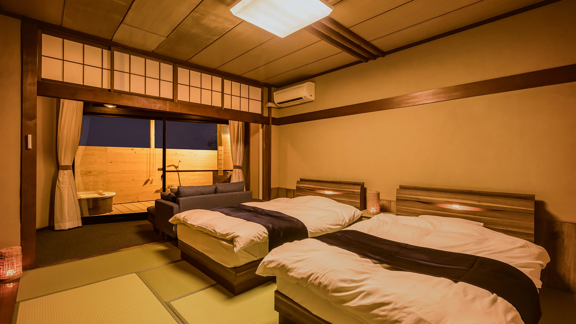 Superior Twin Room with Japanese Style Bed and Open Air Bath *Example of a guest room
