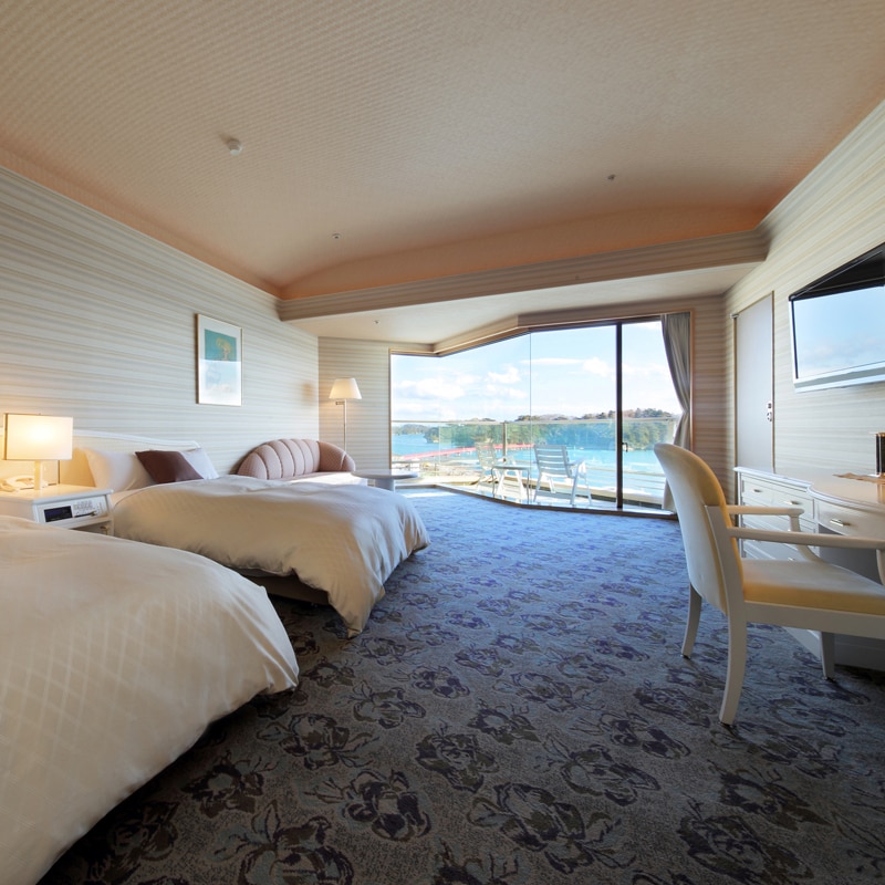 Ocean-facing Western-style twin room Basho-tei "Moon Room"