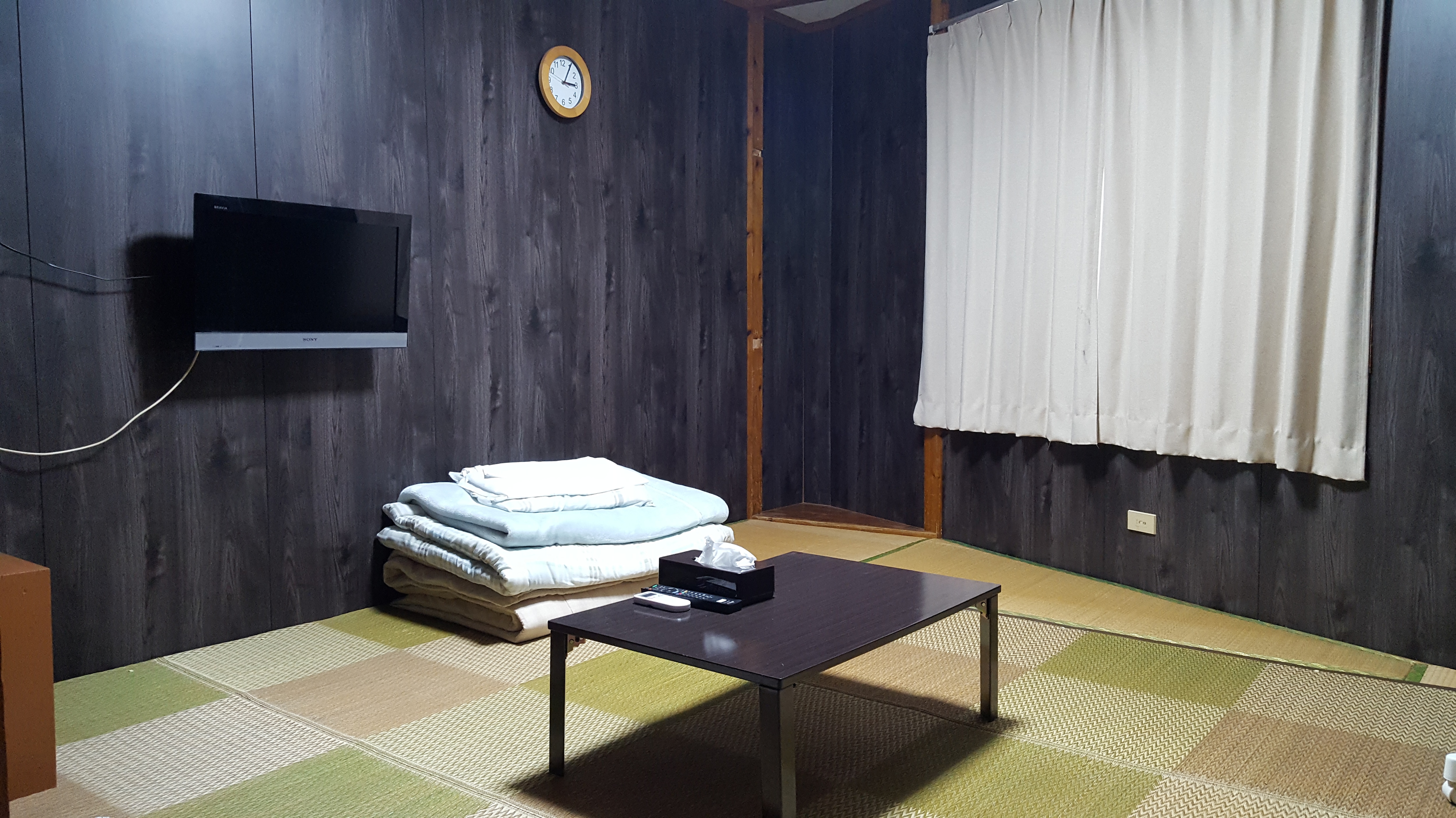 Japanese-style room 1